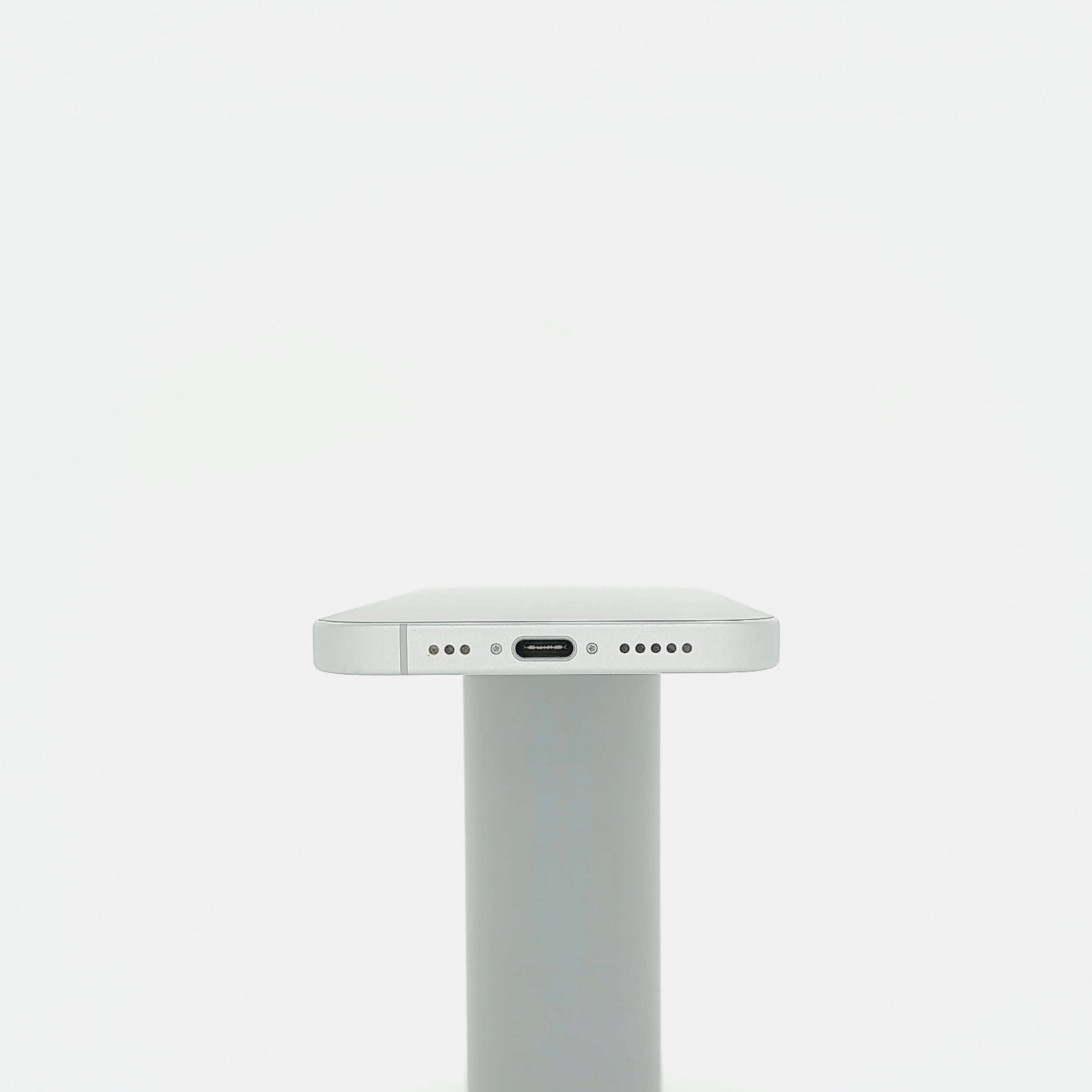 95新 Apple iPhone 16 256G 白色 中國大陸版