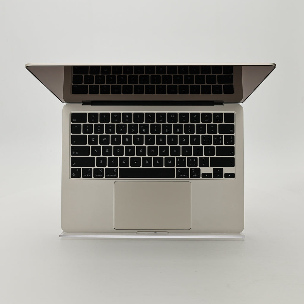 95新 Apple MacBook Air 24年 13寸 M3（8+8核） 8G RAM 256G SSD 星光色