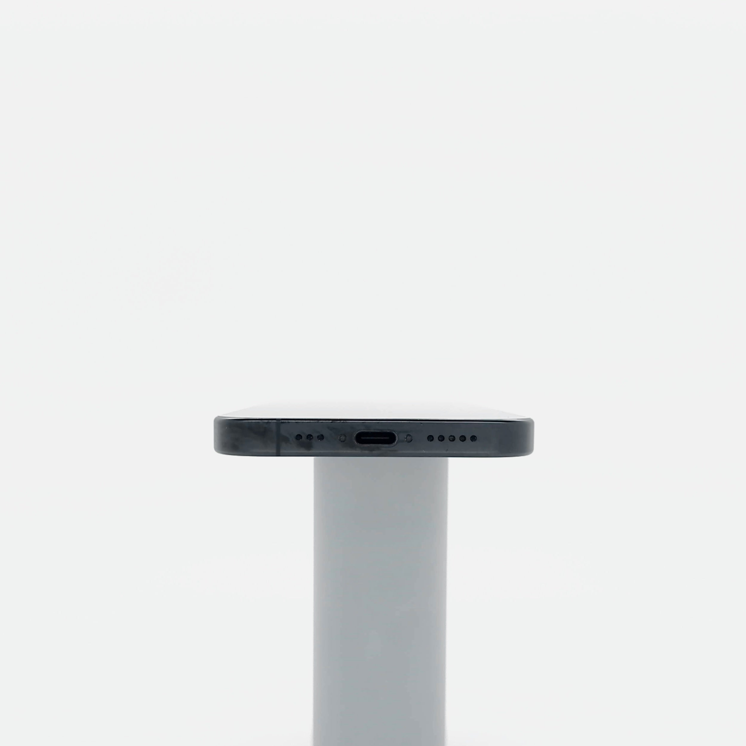 95新 Apple iPhone 16 Pro 128G 黑色鈦金屬 中國大陸版