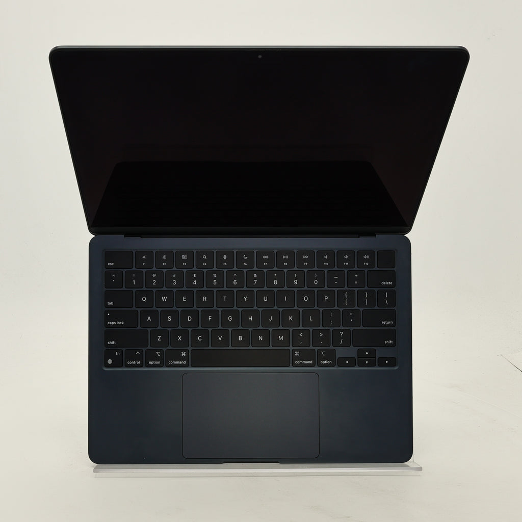 95新 Apple MacBook Air 22年 13寸 M2（8+8核） 8G RAM 256G SSD 午夜色