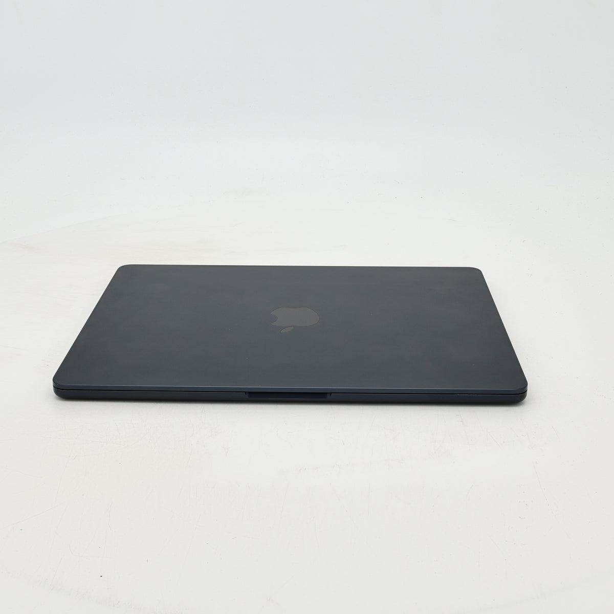 95新 Apple MacBook Air 22年 13寸 M2（8+8核） 8G RAM 256G SSD 午夜色