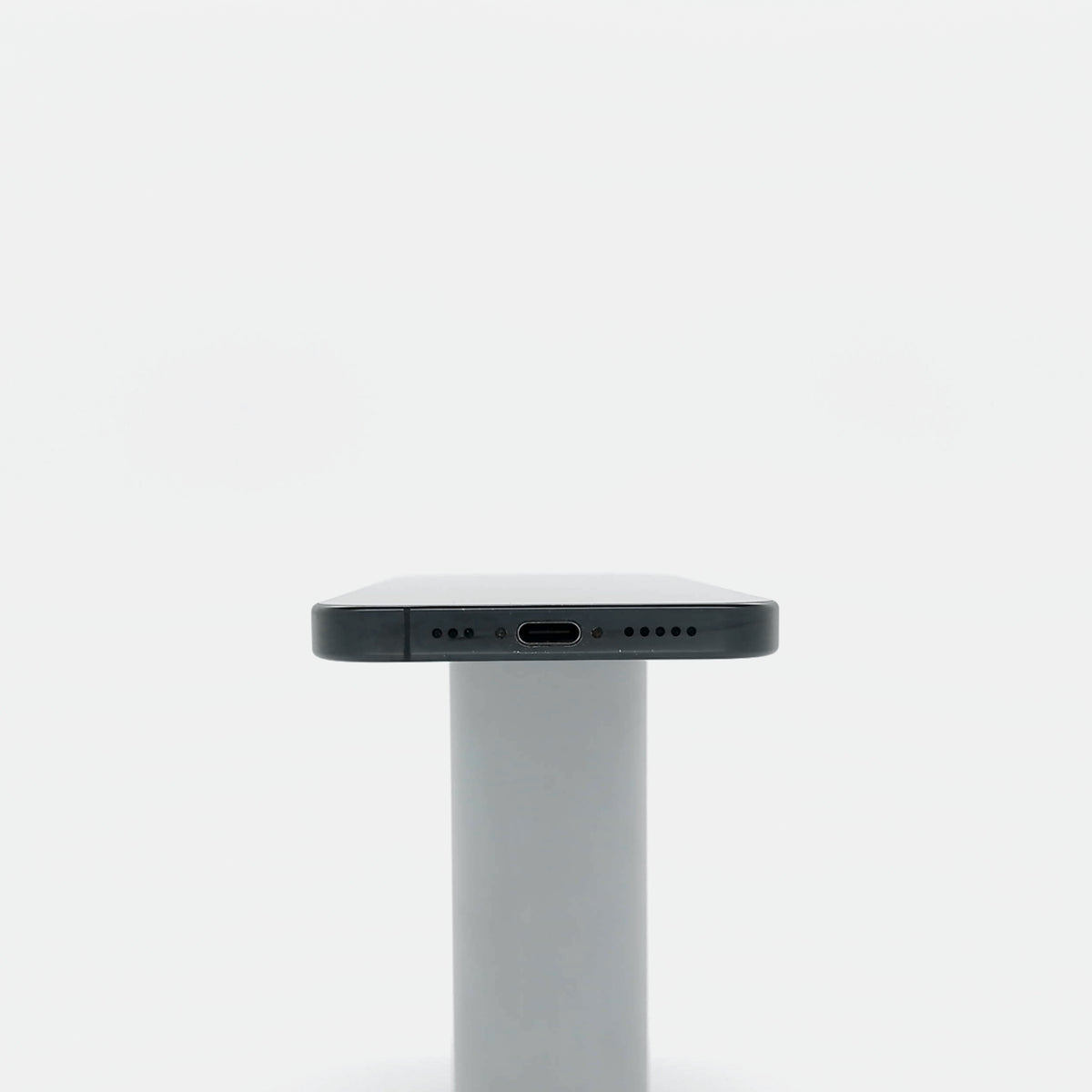 95新 Apple iPhone 16 Pro 128G 黑色鈦金屬 中國大陸版