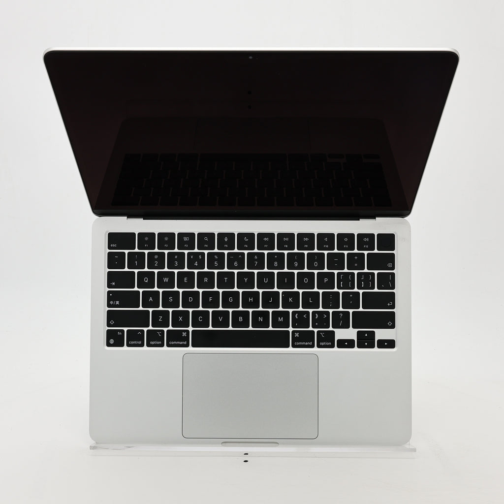 99新 Apple MacBook Air 22年 13寸 M2（8+8核） 8G RAM 256G SSD 銀色