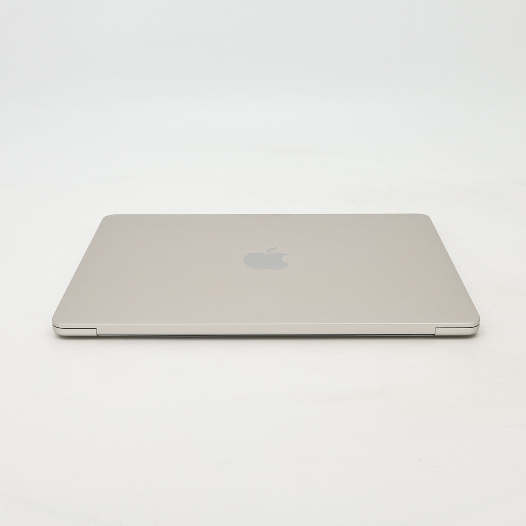 95新 Apple MacBook Air 22年 13寸 M2（8+8核） 8G RAM 256G SSD 星光色