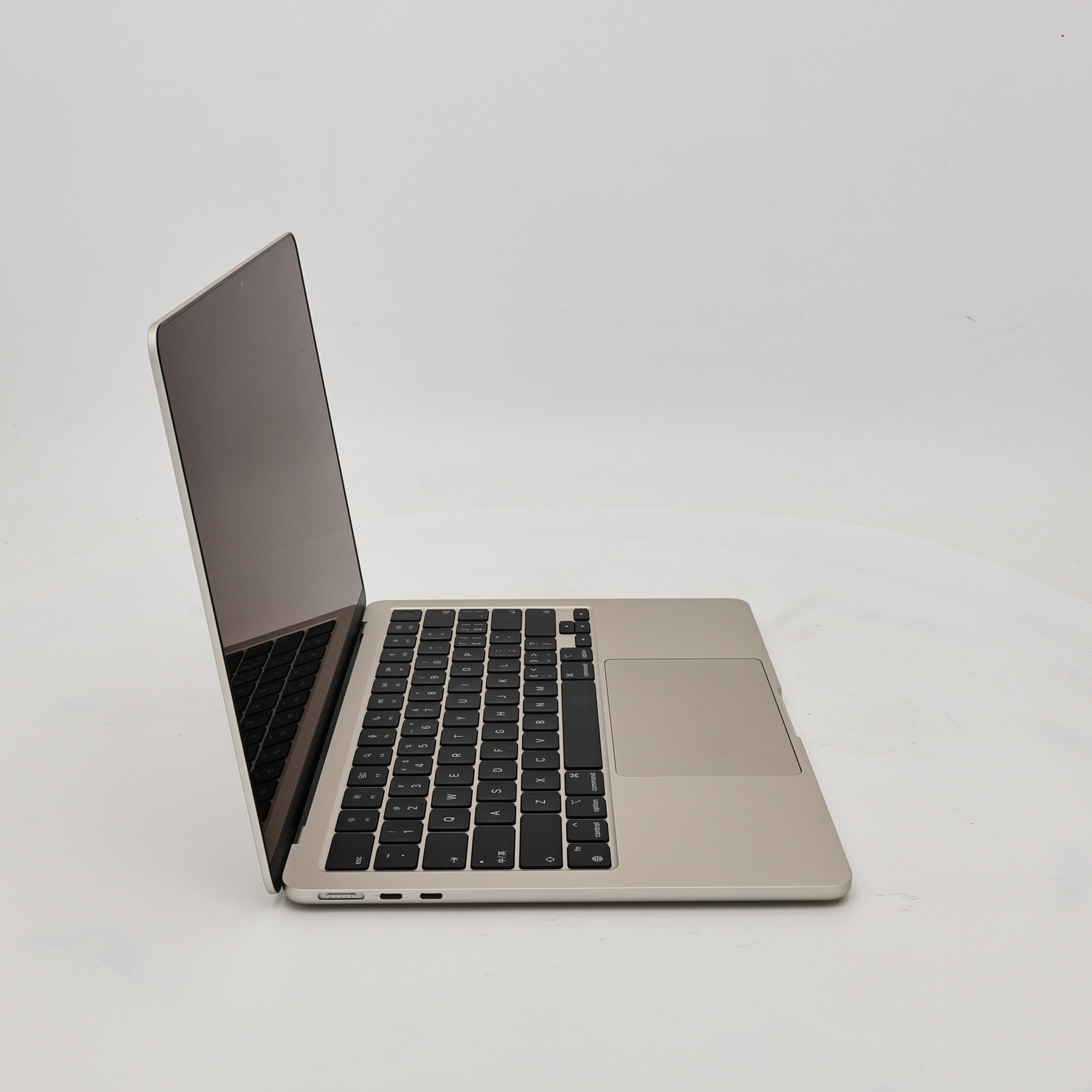 99新 Apple MacBook Air 22年 13寸 M2（8+10核） 8G RAM 512G SSD 星光色