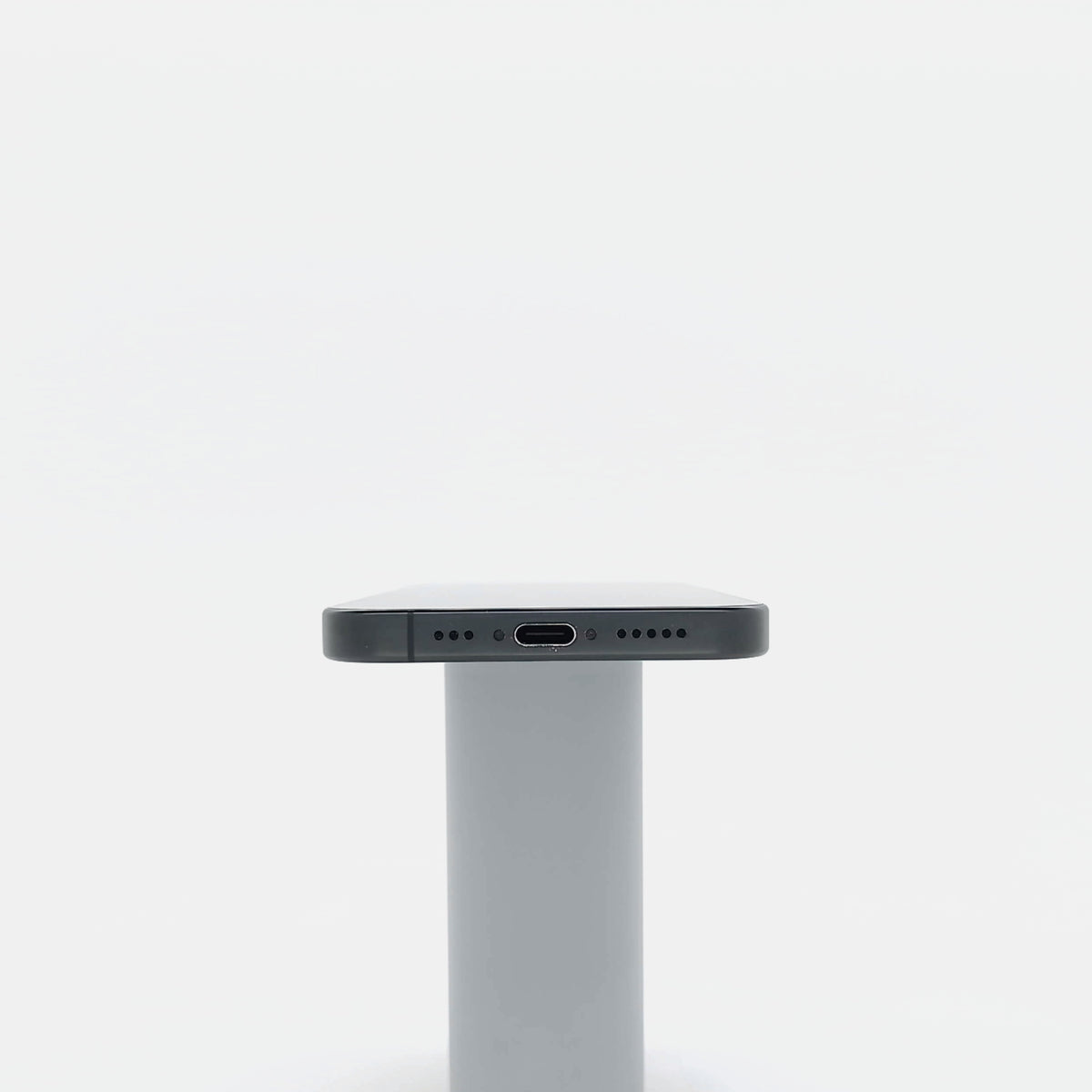 95新 Apple iPhone 16 Pro 128G 黑色鈦金屬 中國大陸版