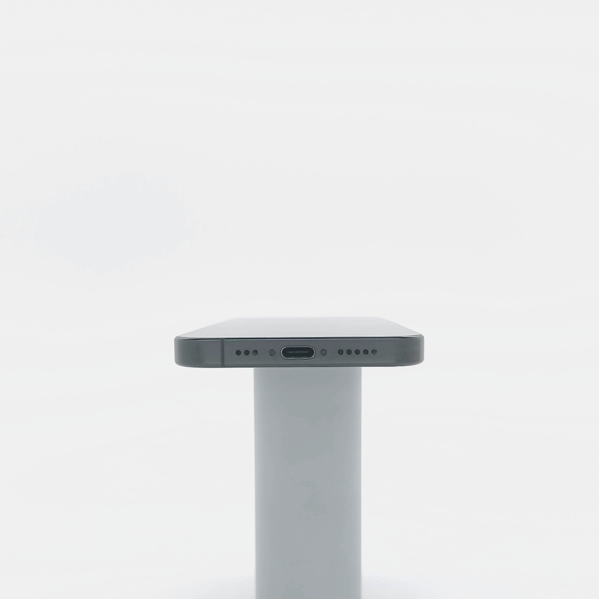 95新 Apple iPhone 16 Pro 128G 黑色鈦金屬 中國大陸版