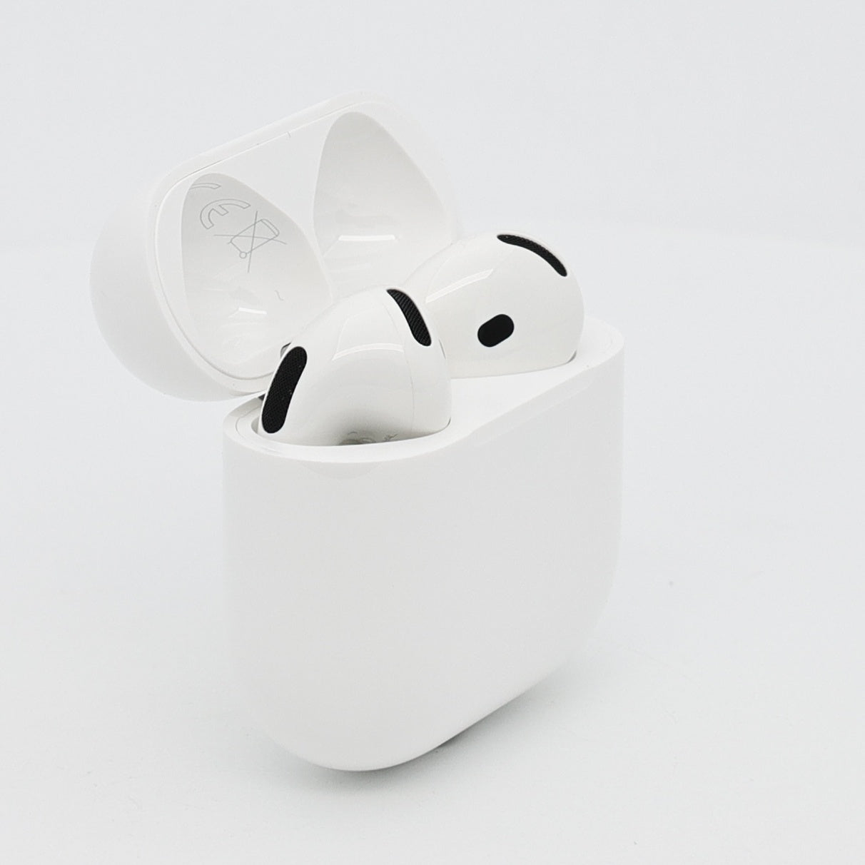 99新 Apple AirPods 4 (不支持主动降噪) 白色