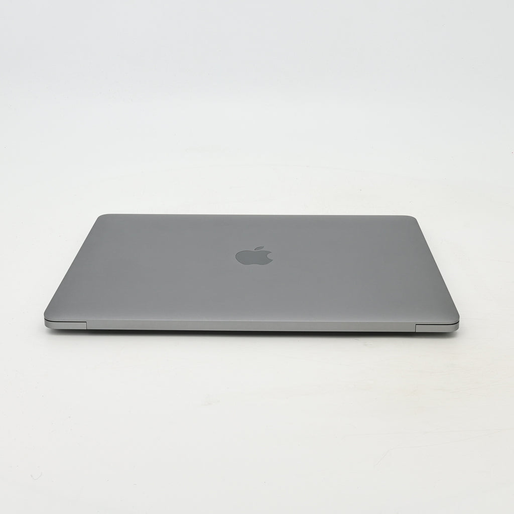 95新 Apple MacBook Pro 22年 13寸 M2（8+10核） 8G RAM 512G SSD 深空灰色