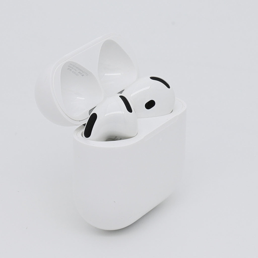 99新 Apple AirPods 5 白色