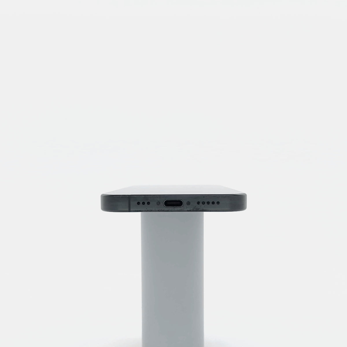 95新 Apple iPhone 16 Pro 128G 黑色鈦金屬 中國大陸官換機