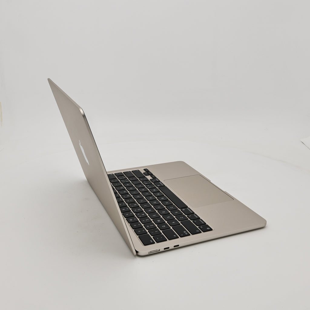 95新 Apple MacBook Air 22年 13寸 M2（8+8核） 8G RAM 256G SSD 星光色