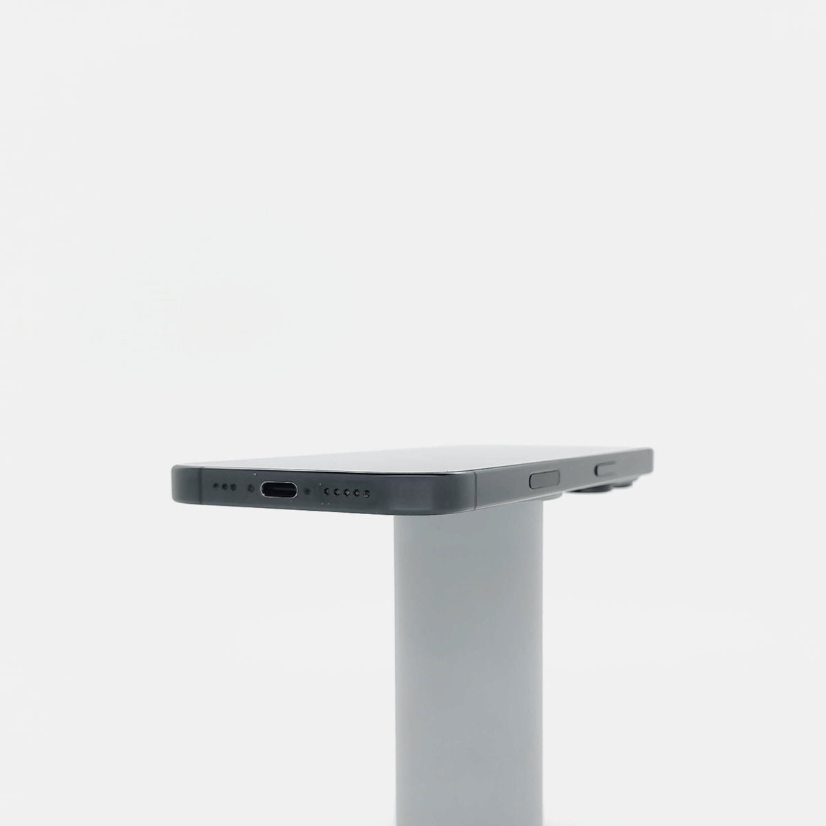 95新 Apple iPhone 16 Pro 256G 黑色鈦金屬 中國大陸版