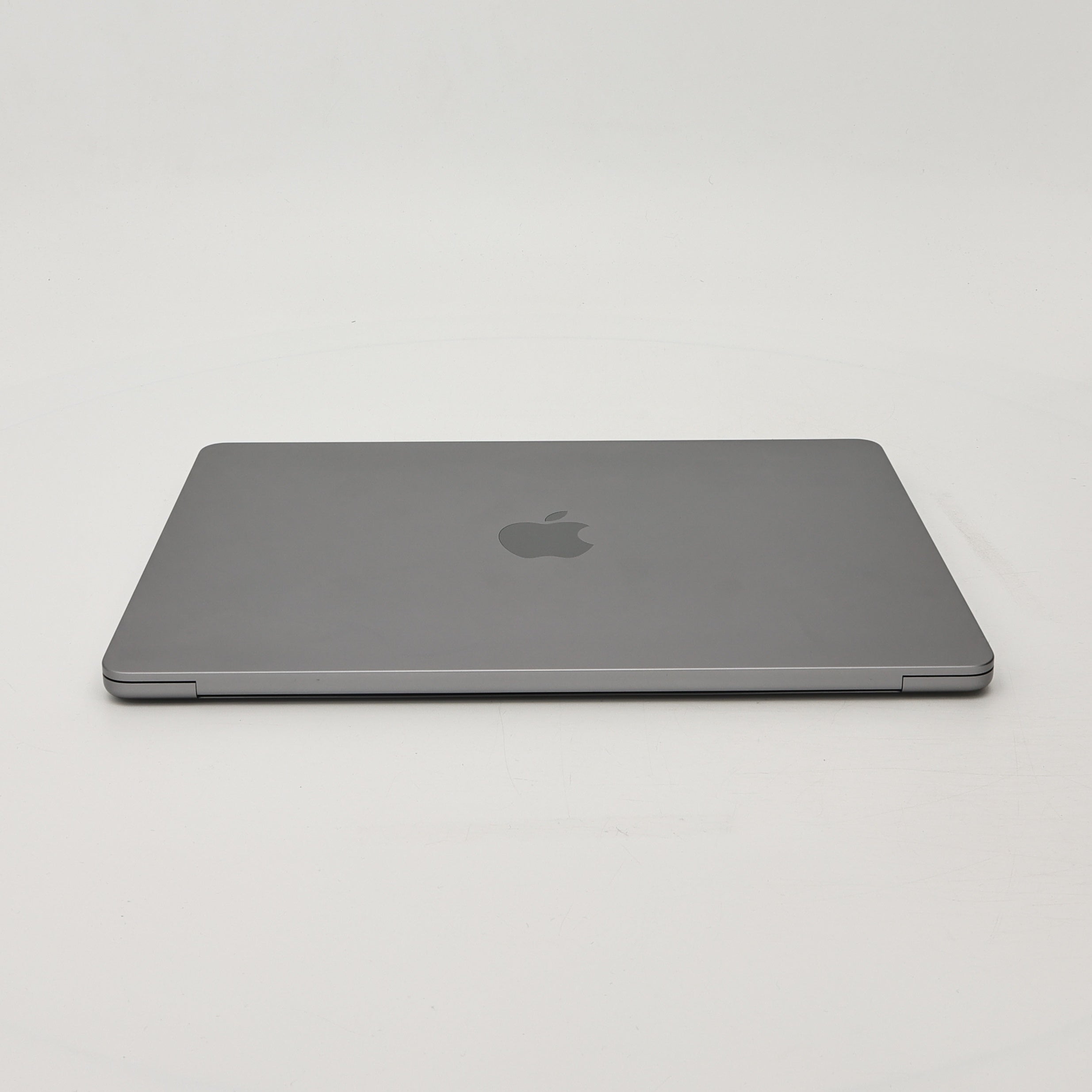95新 Apple MacBook Air 22年 13寸 M2（8+10核） 8G RAM 512G SSD 深空灰色