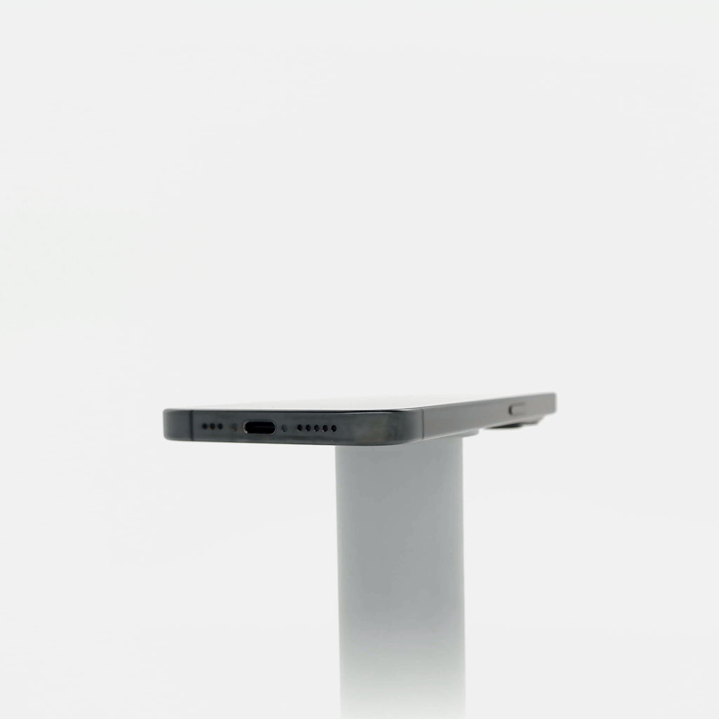 95新 Apple iPhone 15 Pro 128G 黑色鈦金屬 中國大陸版