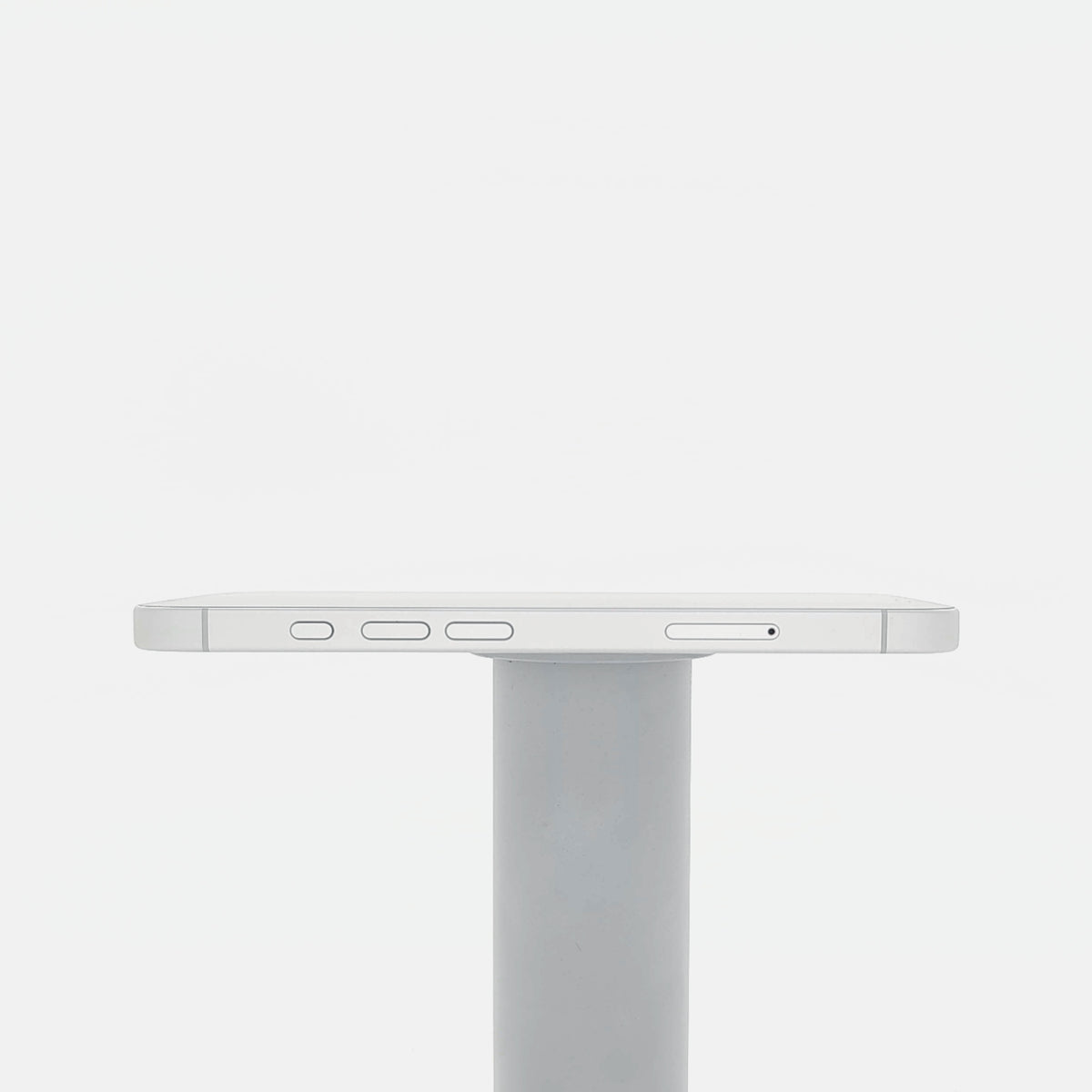 95新 Apple iPhone 16 128G 白色 中國大陸版