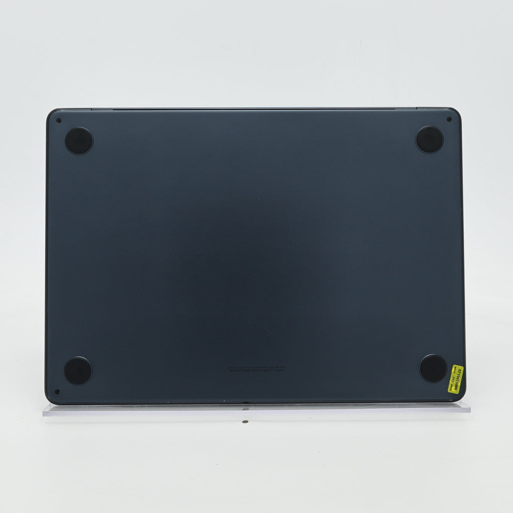 95新 Apple MacBook Air 22年 13寸 M2（8+8核） 8G RAM 256G SSD 午夜色