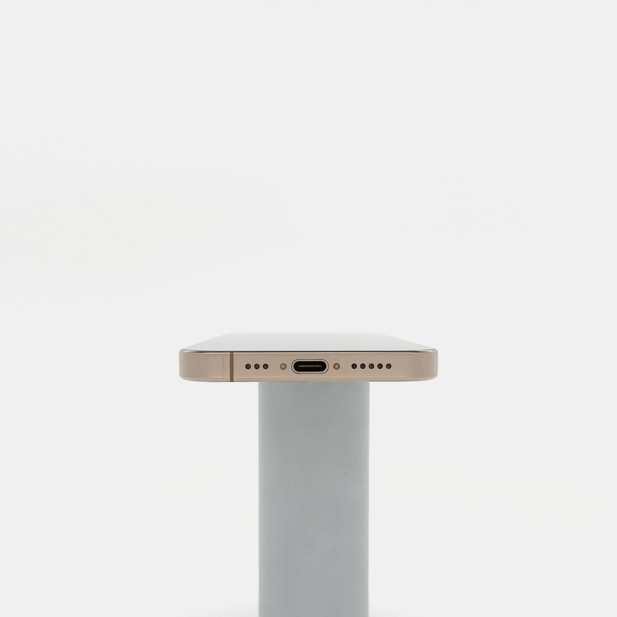 95新 Apple iPhone 16 Pro 128G 沙漠色鈦金屬 中國大陸版