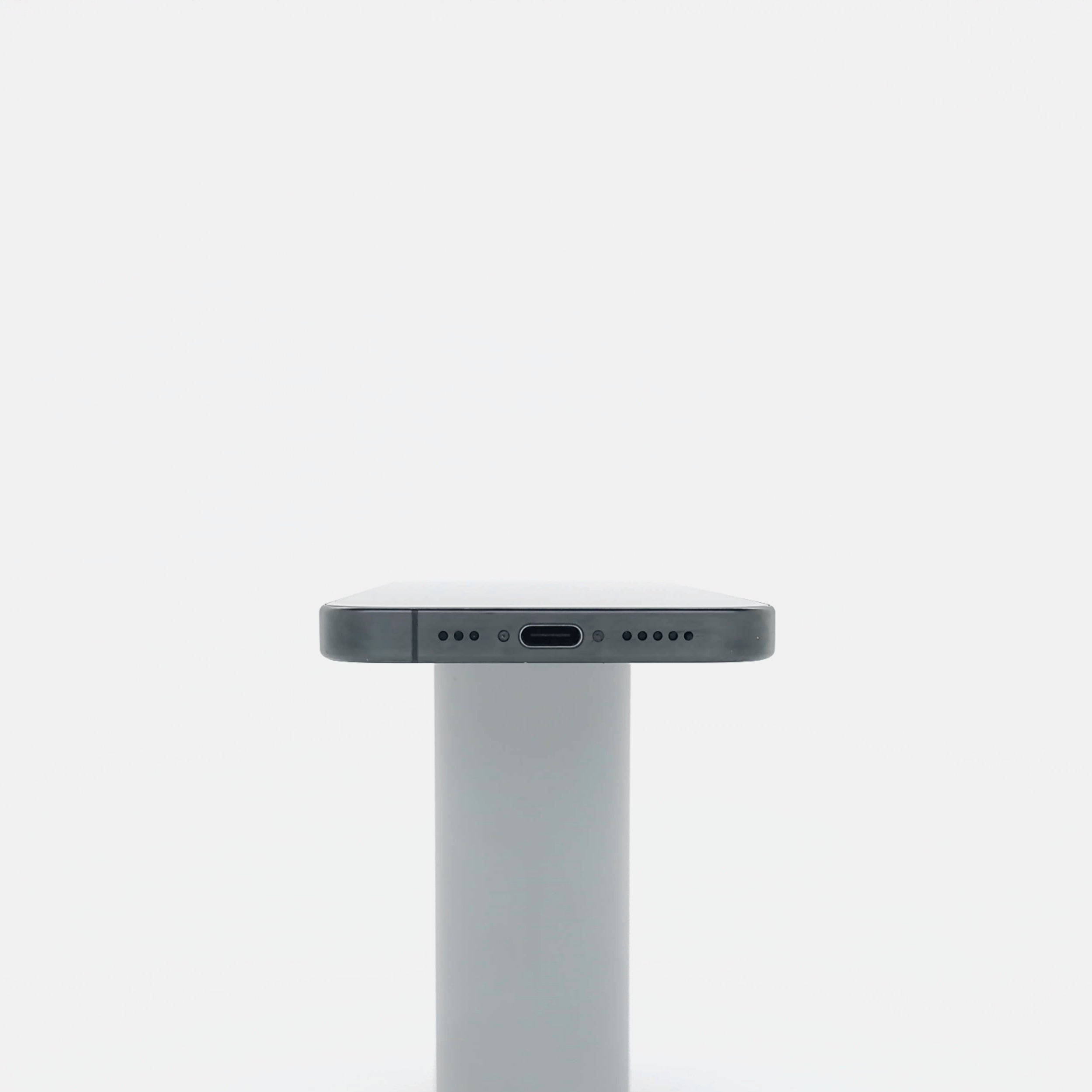 95新 Apple iPhone 15 Pro 128G 黑色鈦金屬 中國大陸版