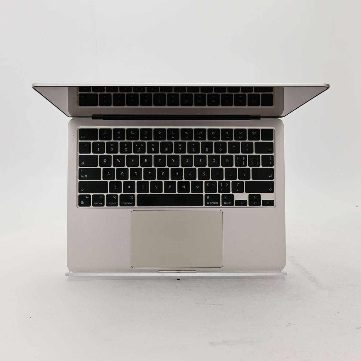95新 Apple MacBook Air 22年 13寸 M2（8+8核） 8G RAM 256G SSD 星光色