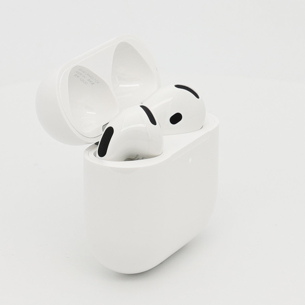 99新 Apple AirPods 5 白色