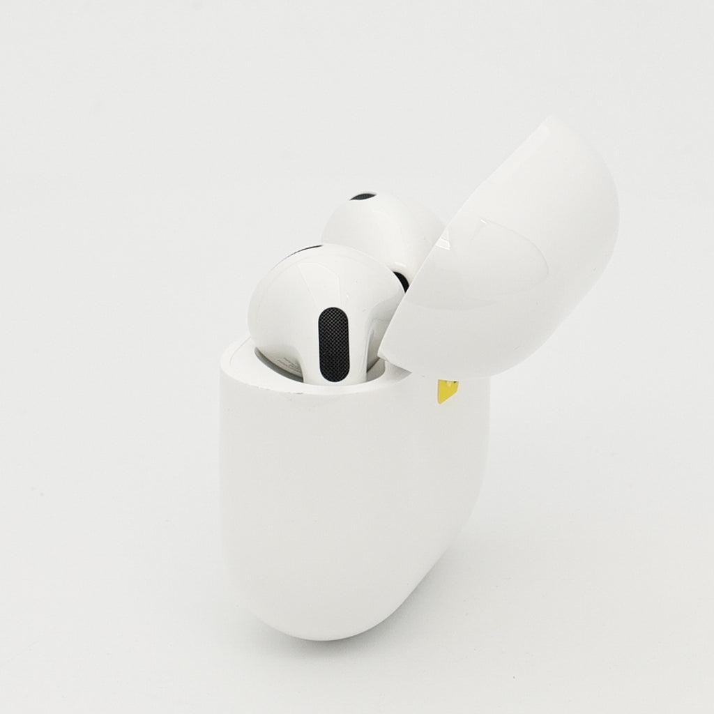 99新 Apple AirPods 5 白色