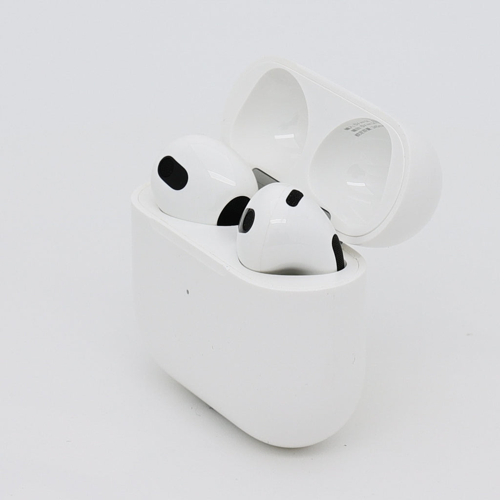 99新 Apple AirPods 3 白色