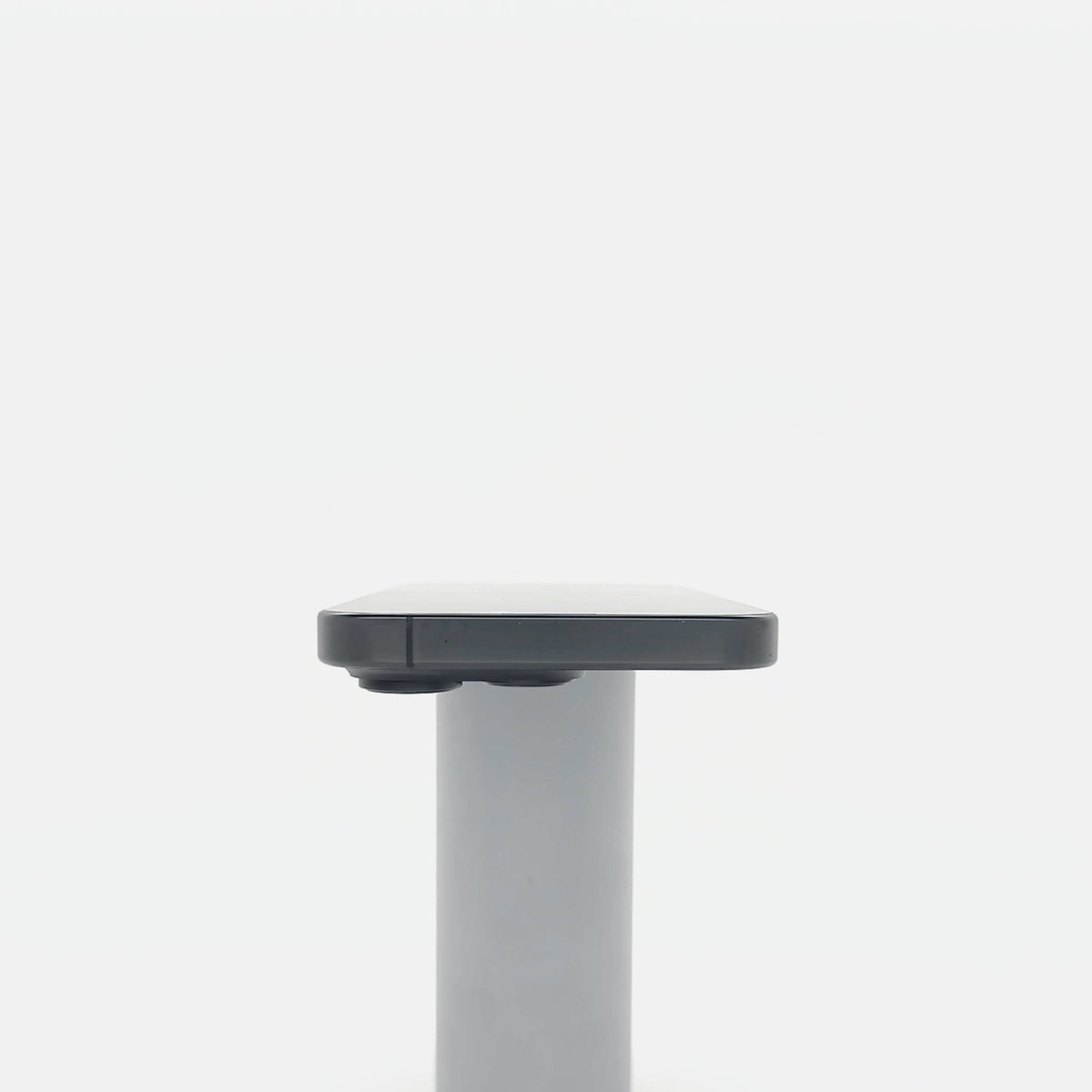 95新 Apple iPhone 16 Pro 128G 黑色鈦金屬 中國大陸版