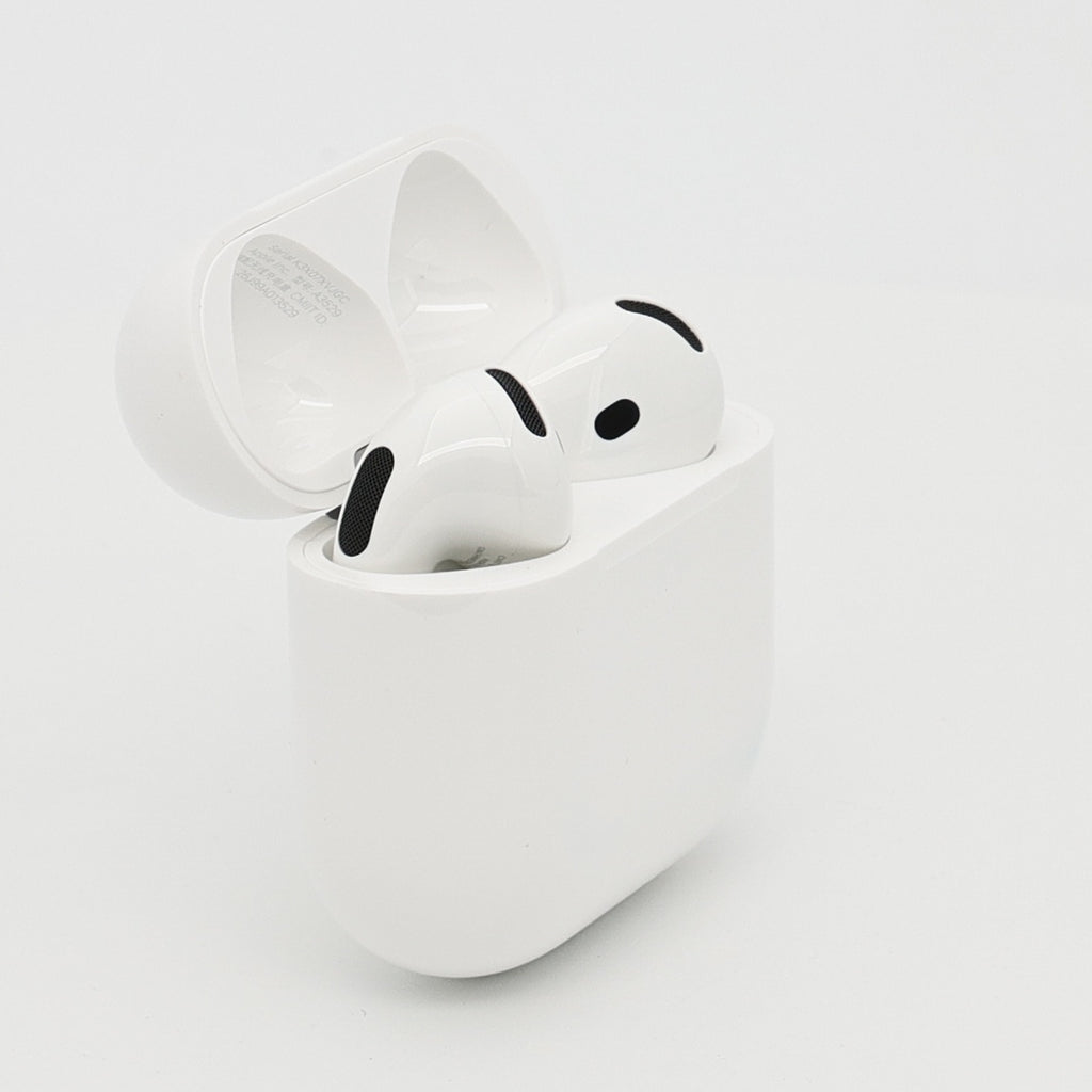 99新 Apple AirPods 5 白色