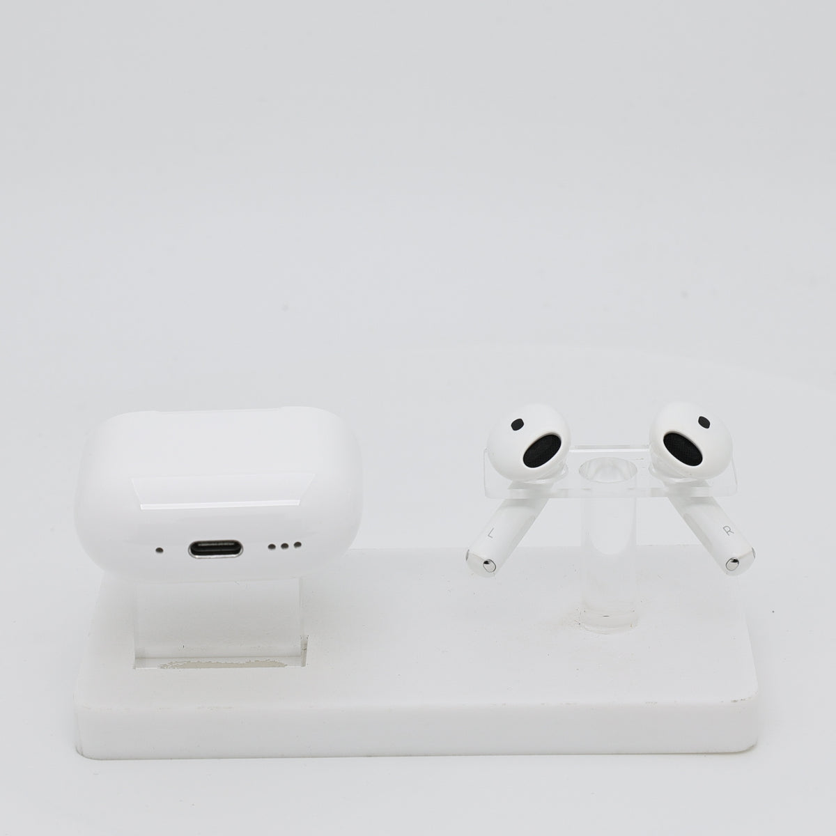 99新 Apple AirPods 4 (支持主动降噪) 白色