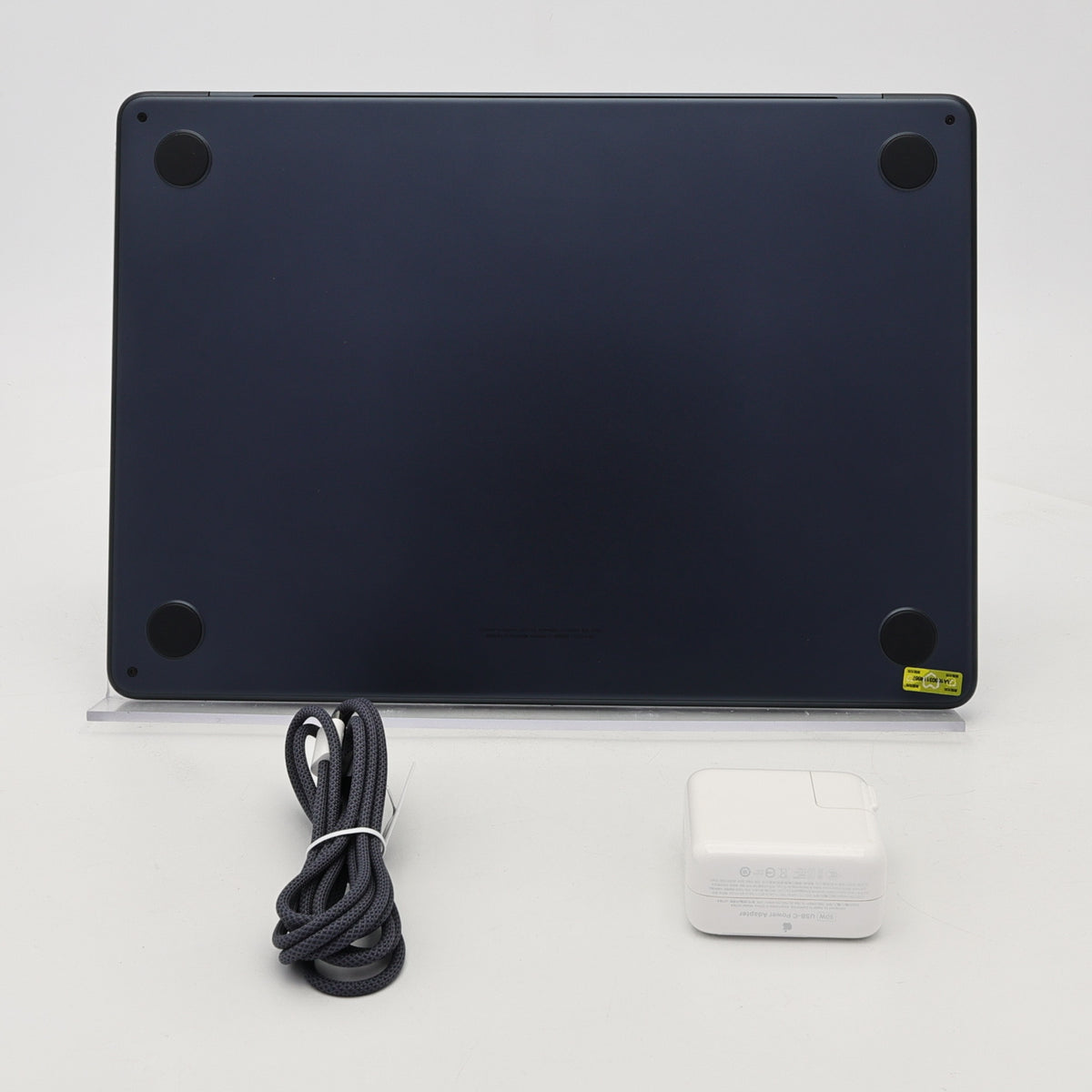 99新 Apple MacBook Air 22年 13寸 M2（8+8核） 8G RAM 256G SSD 午夜色
