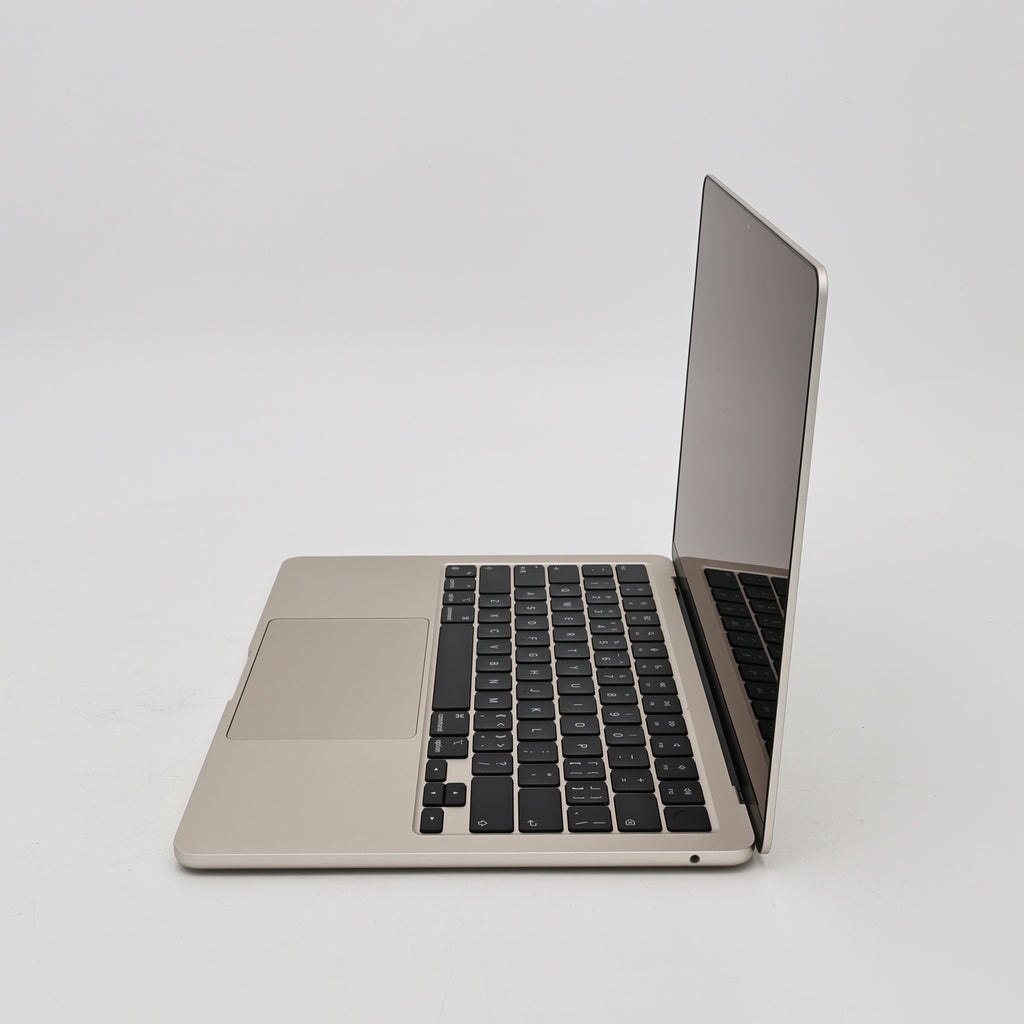95新 Apple MacBook Air 22年 13寸 M2（8+8核） 8G RAM 256G SSD 星光色