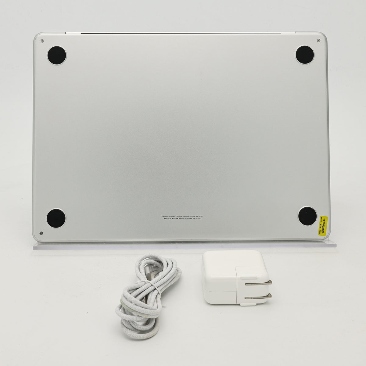 95新 Apple MacBook Air 24年 13寸 M3（8+8核） 8G RAM 256G SSD 銀色