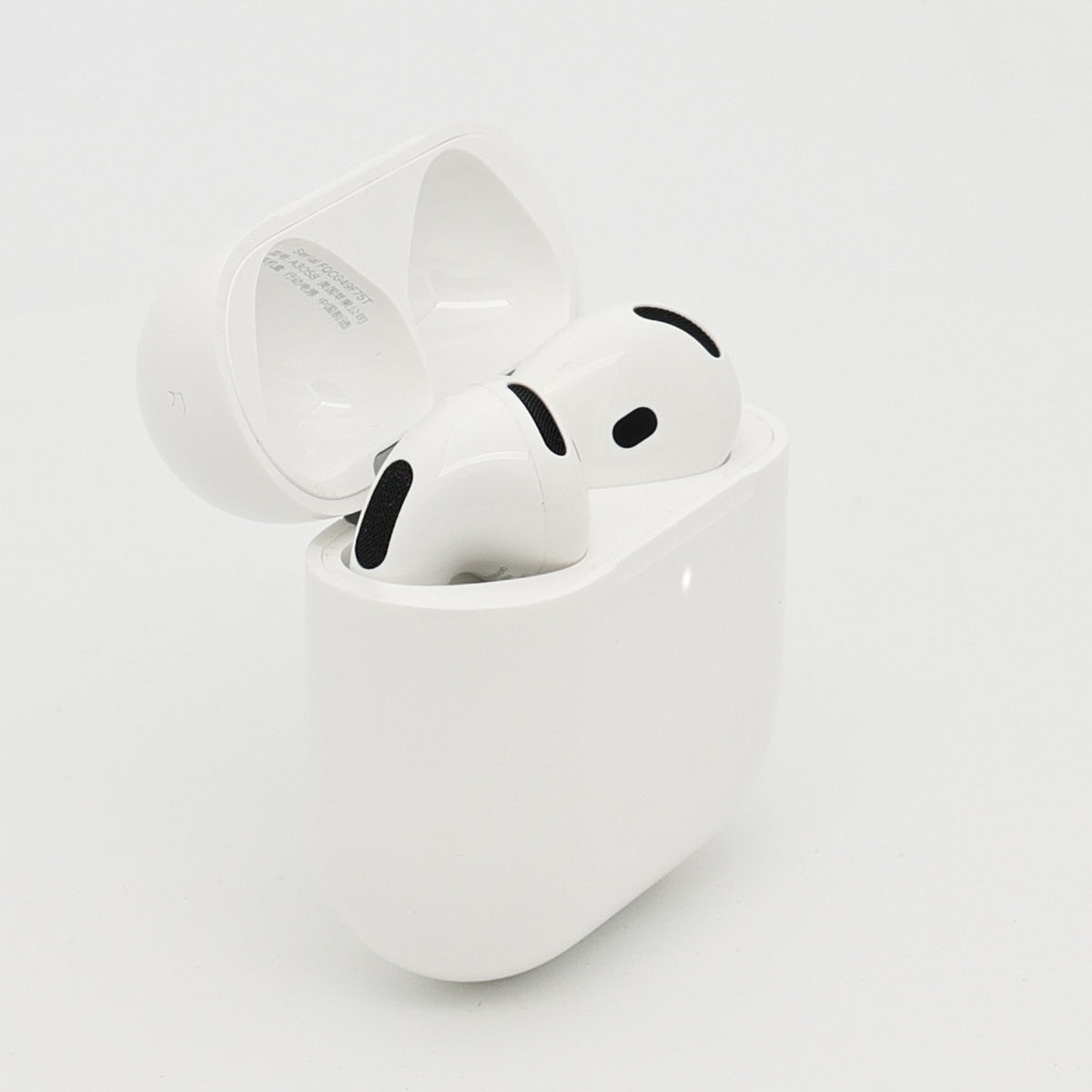 99新 Apple AirPods 4 (不支持主动降噪) 白色