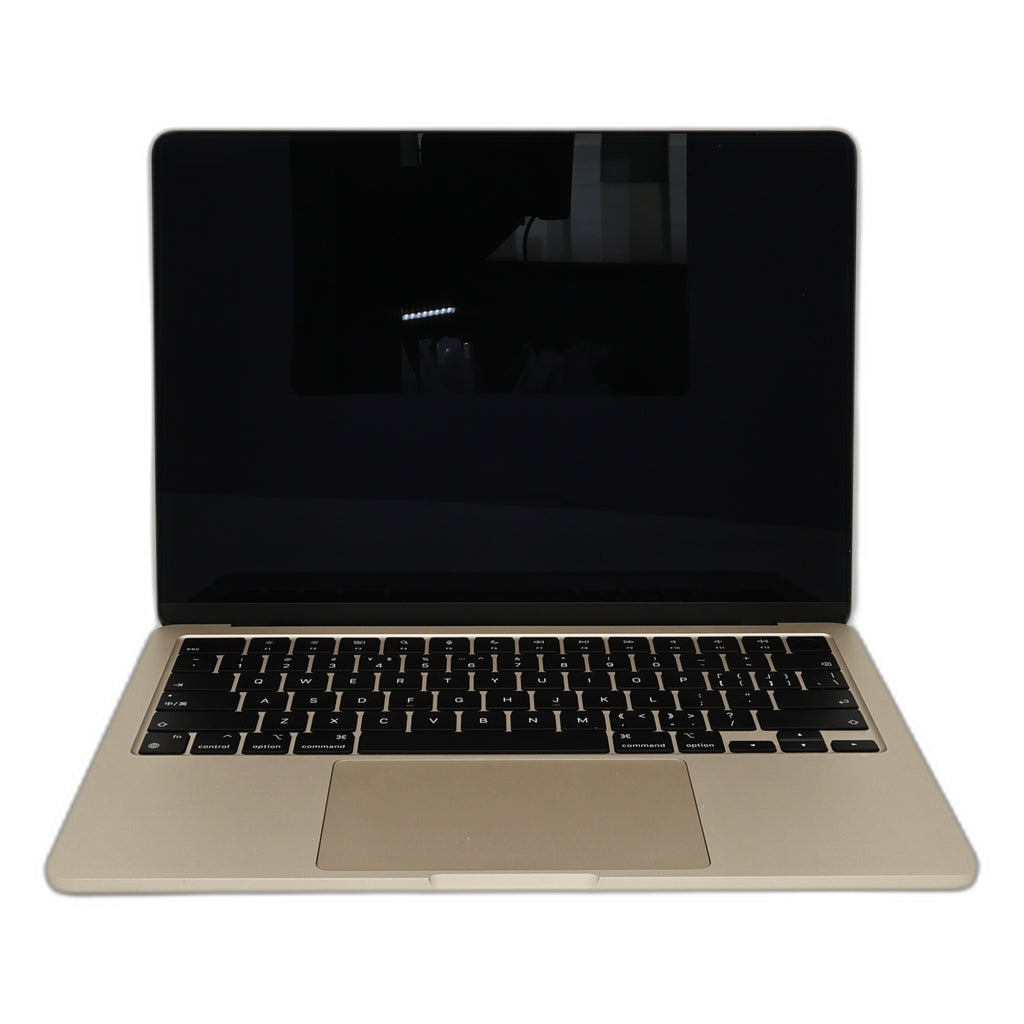 95新 Apple MacBook Air 22年 13寸 M2（8+8核） 16G RAM 256G SSD 星光色