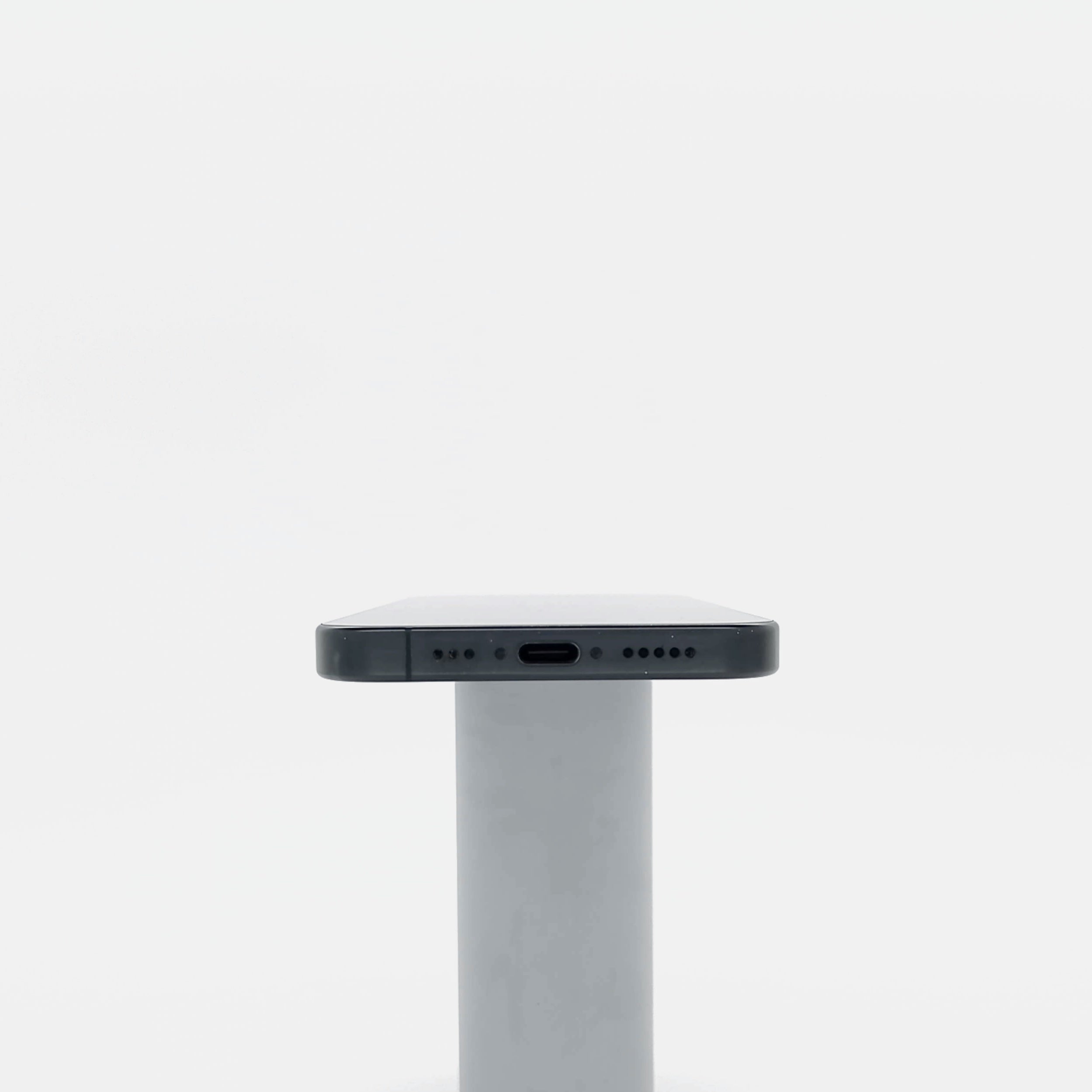 95新 Apple iPhone 16 Pro 128G 黑色鈦金屬 中國大陸版