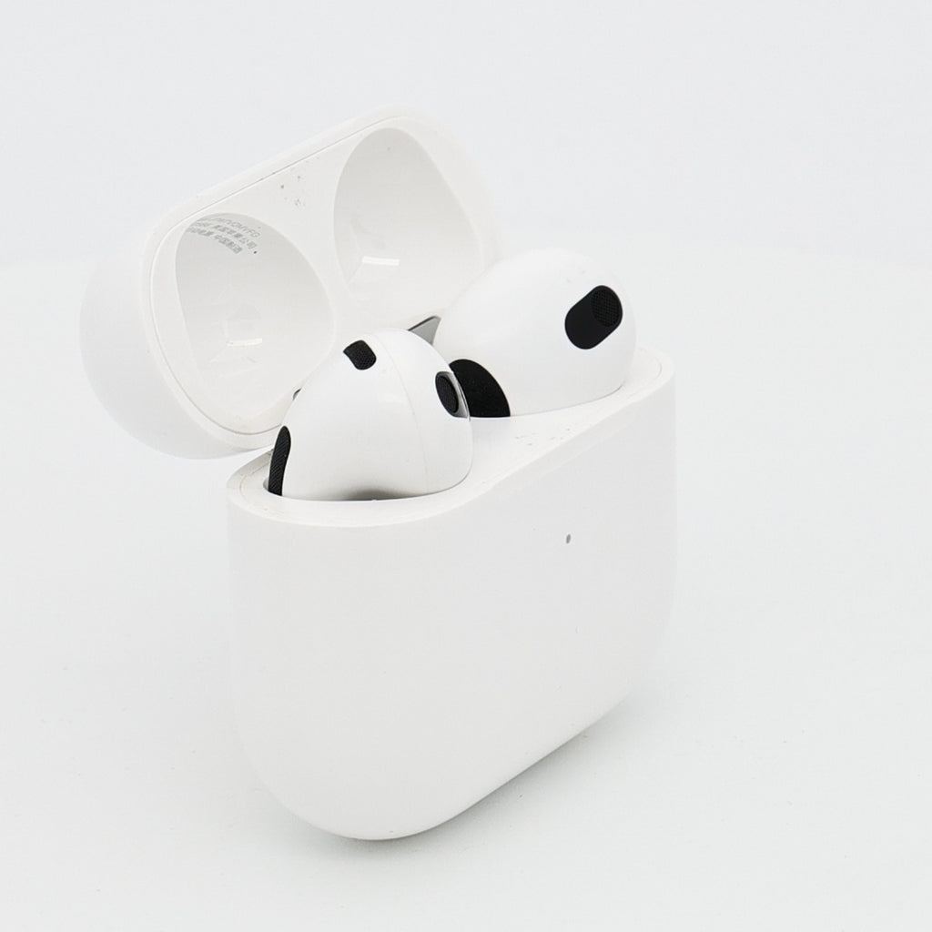99新 Apple AirPods 3 白色