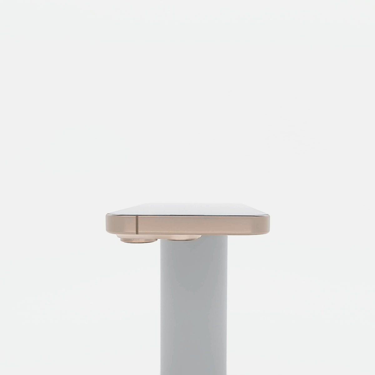 95新 Apple iPhone 16 Pro 128G 沙漠色鈦金屬 中國大陸版