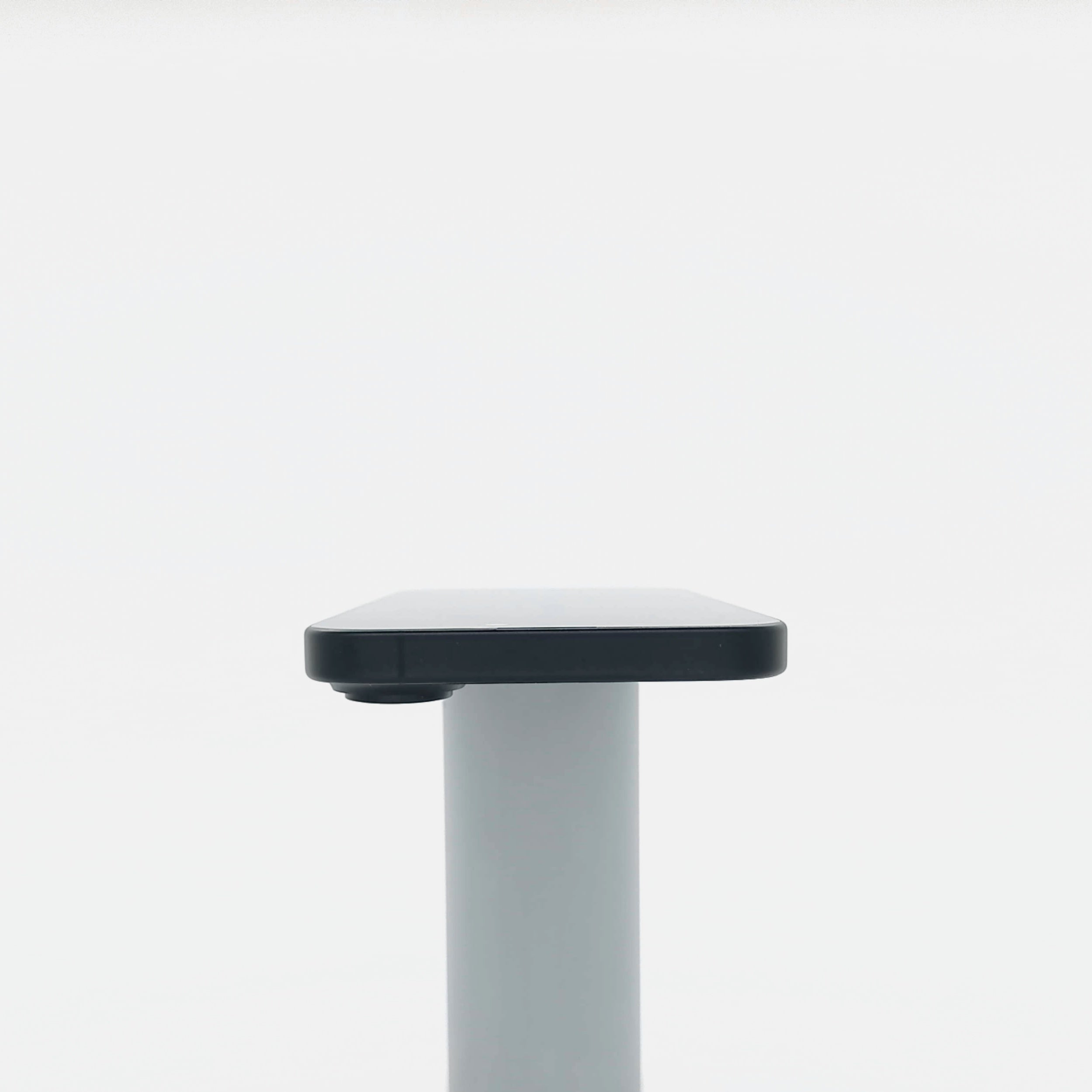 95新 Apple iPhone 16 128G 黑色 中國大陸版