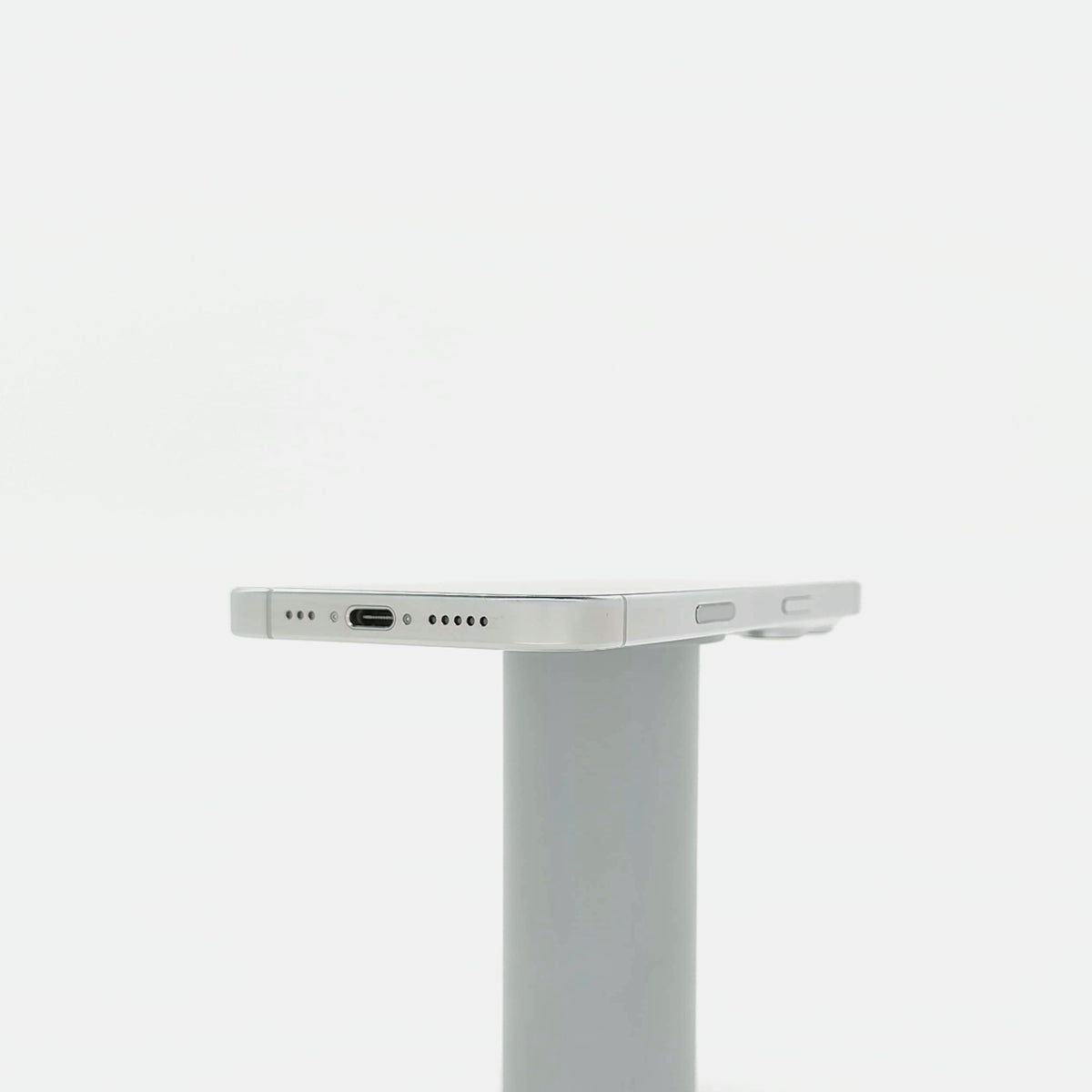 95新 Apple iPhone 16 Pro 128G 白色鈦金屬 中國大陸版