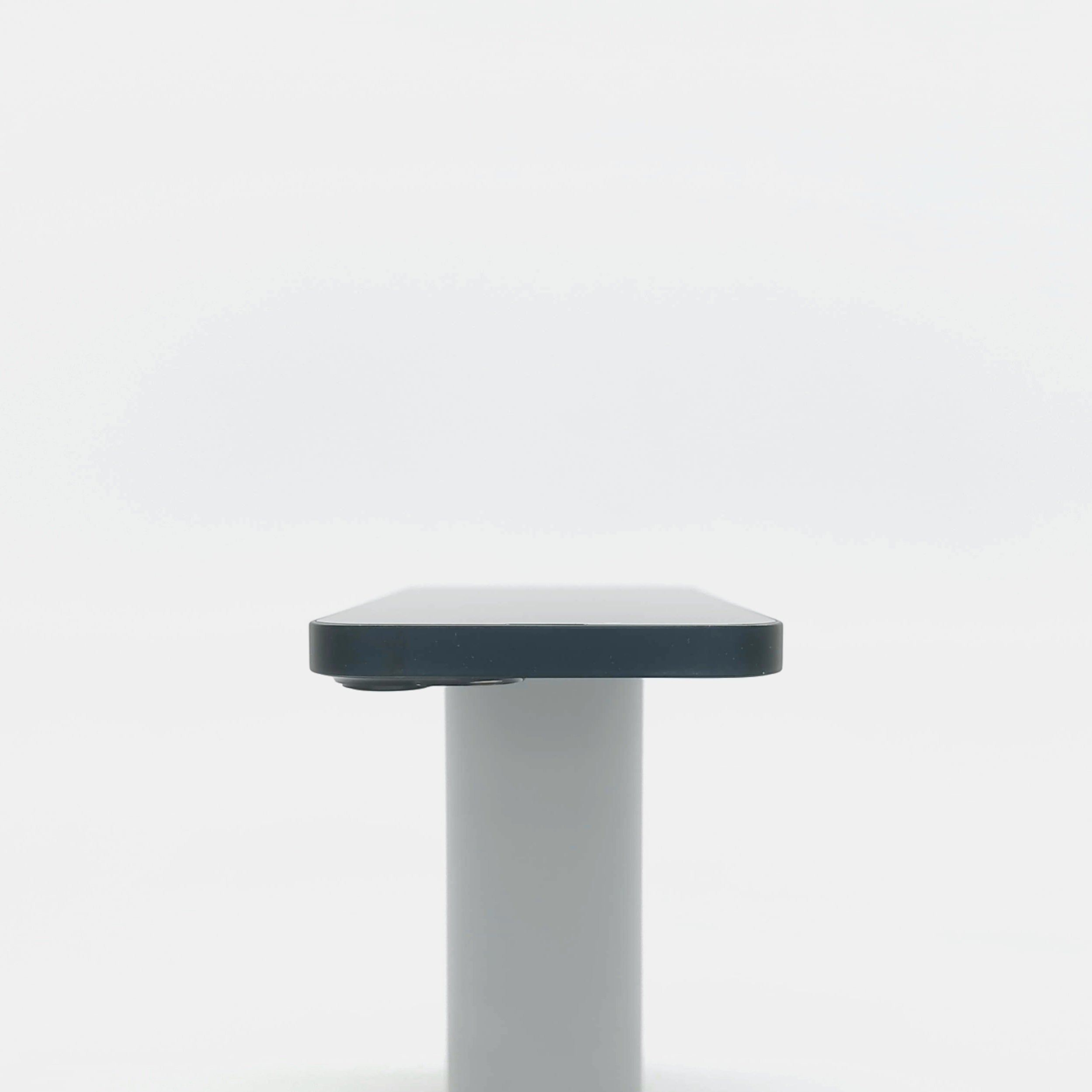 95新 Apple iPhone 13 128G 午夜色 中國大陸版