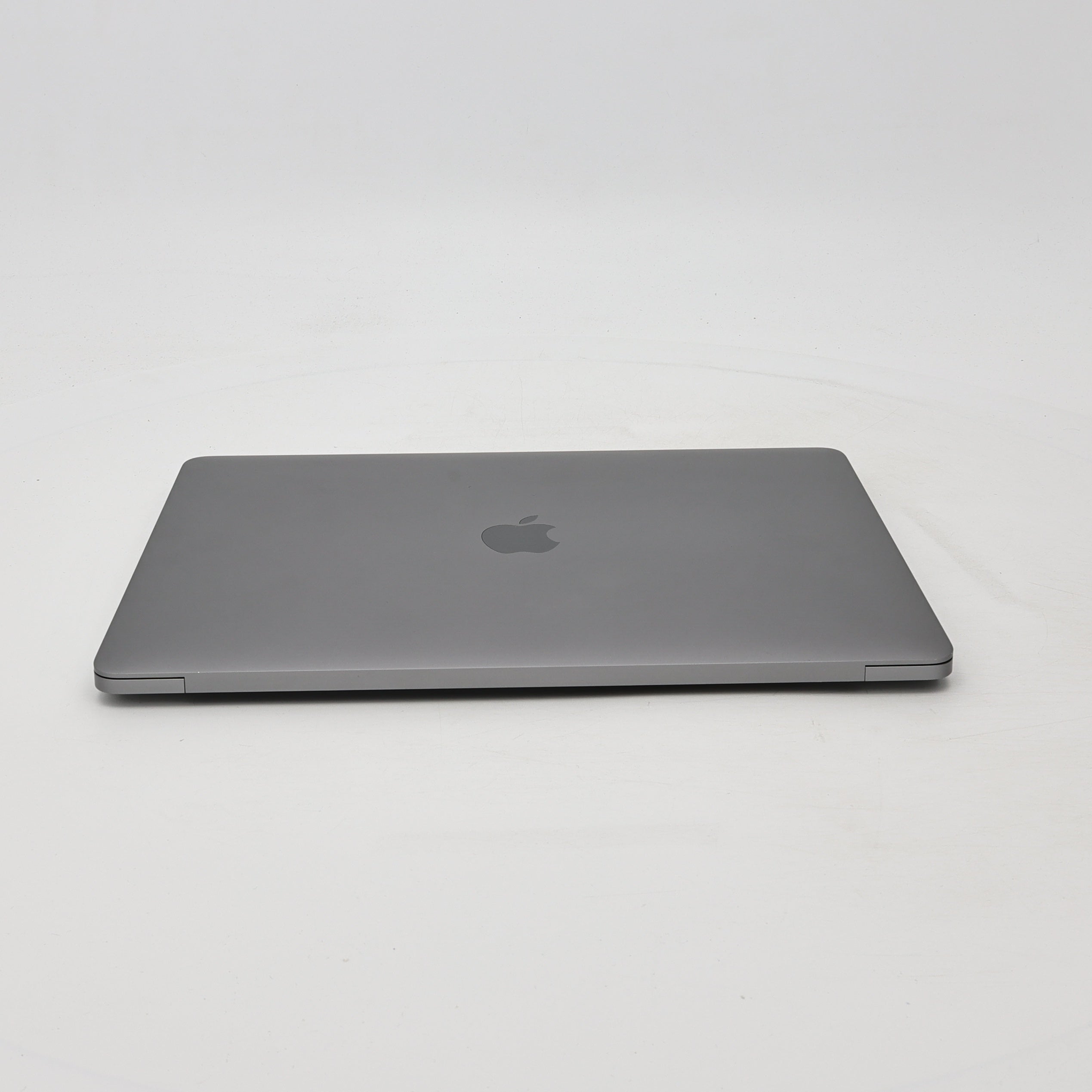 95新 Apple MacBook Pro 22年 13寸 M2（8+10核） 8G RAM 512G SSD 深空灰色