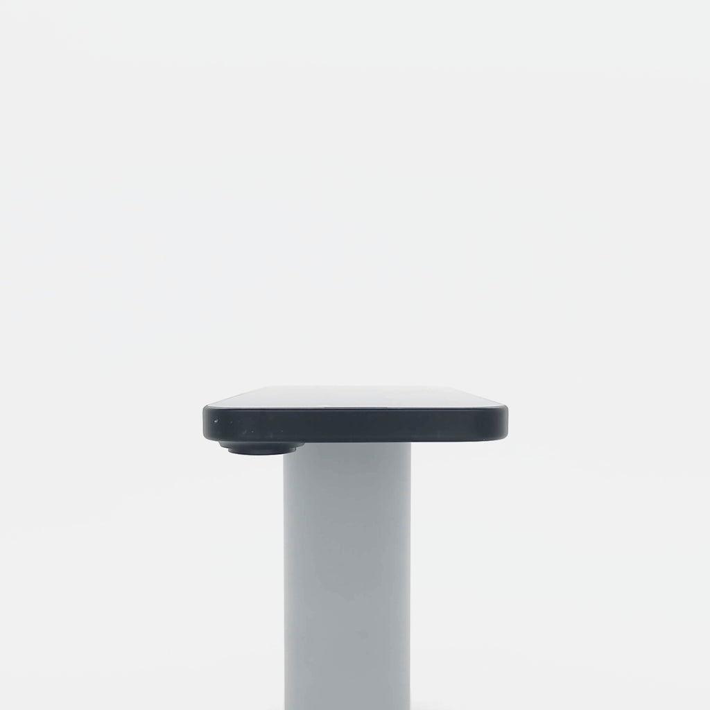 95新 Apple iPhone 16 128G 黑色 中國大陸版