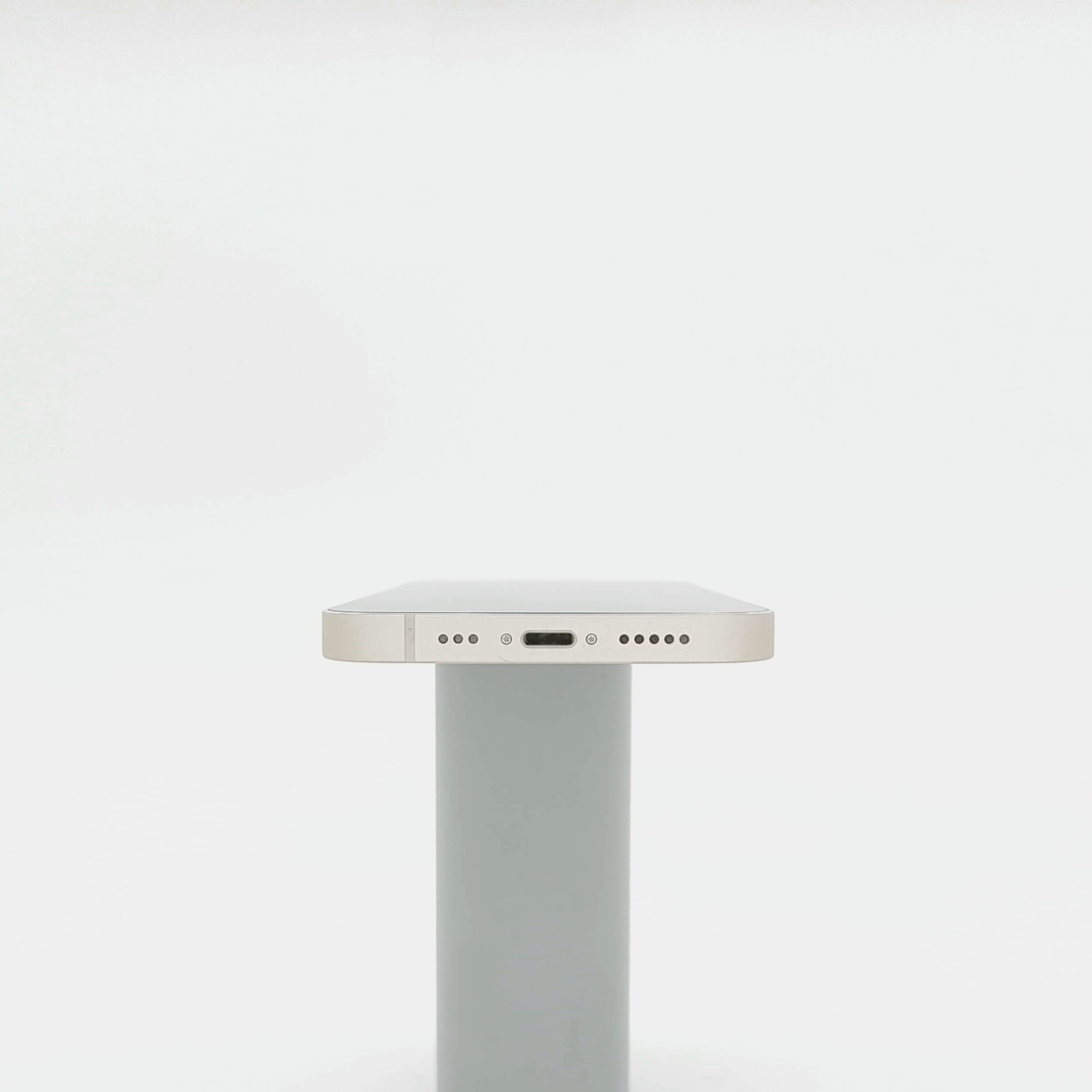 95新 Apple iPhone 13 128G 星光色 中國大陸版