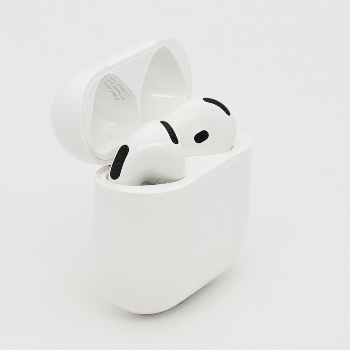 99新 Apple AirPods 4 (不支持主动降噪) 白色