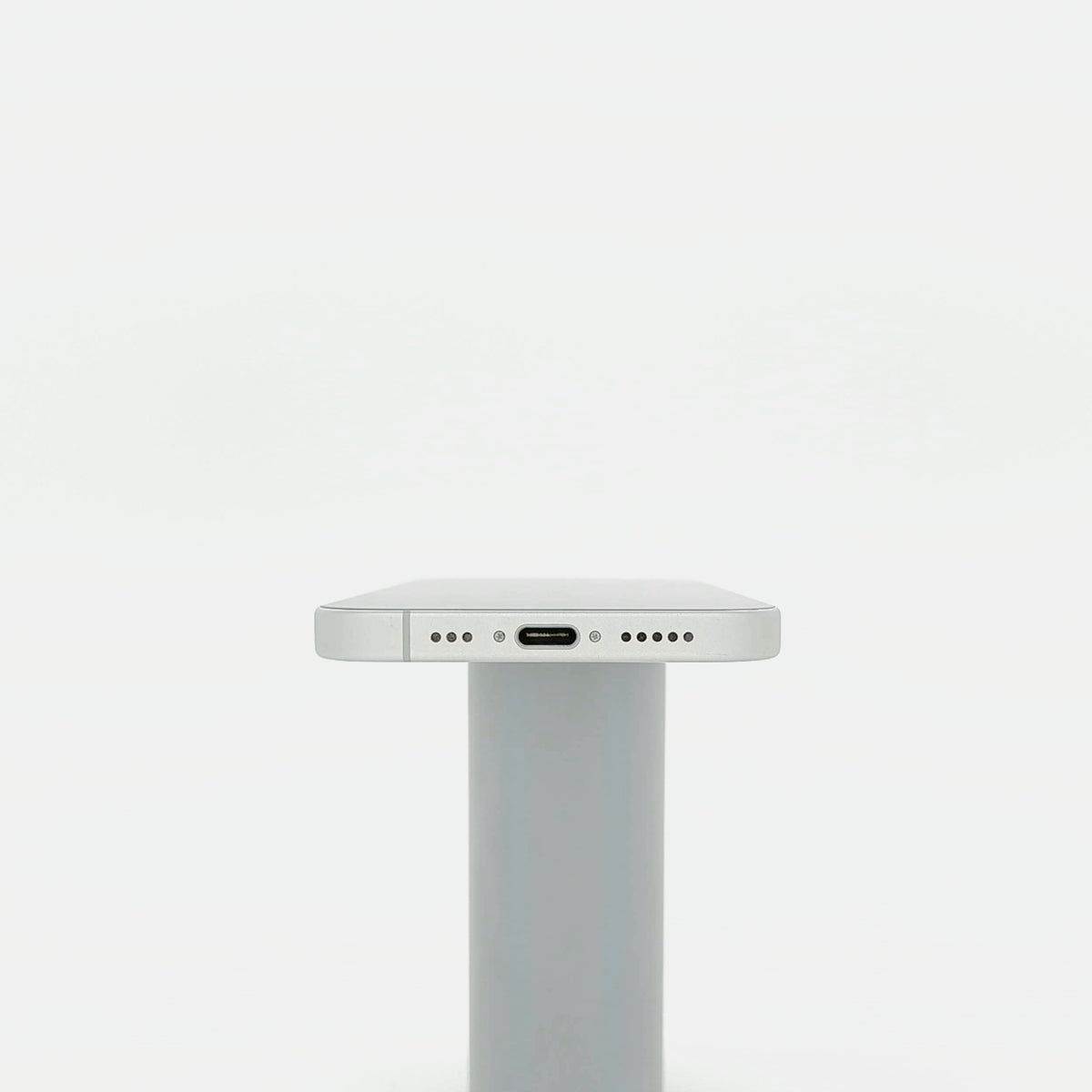 95新 Apple iPhone 16 128G 白色 中國大陸版