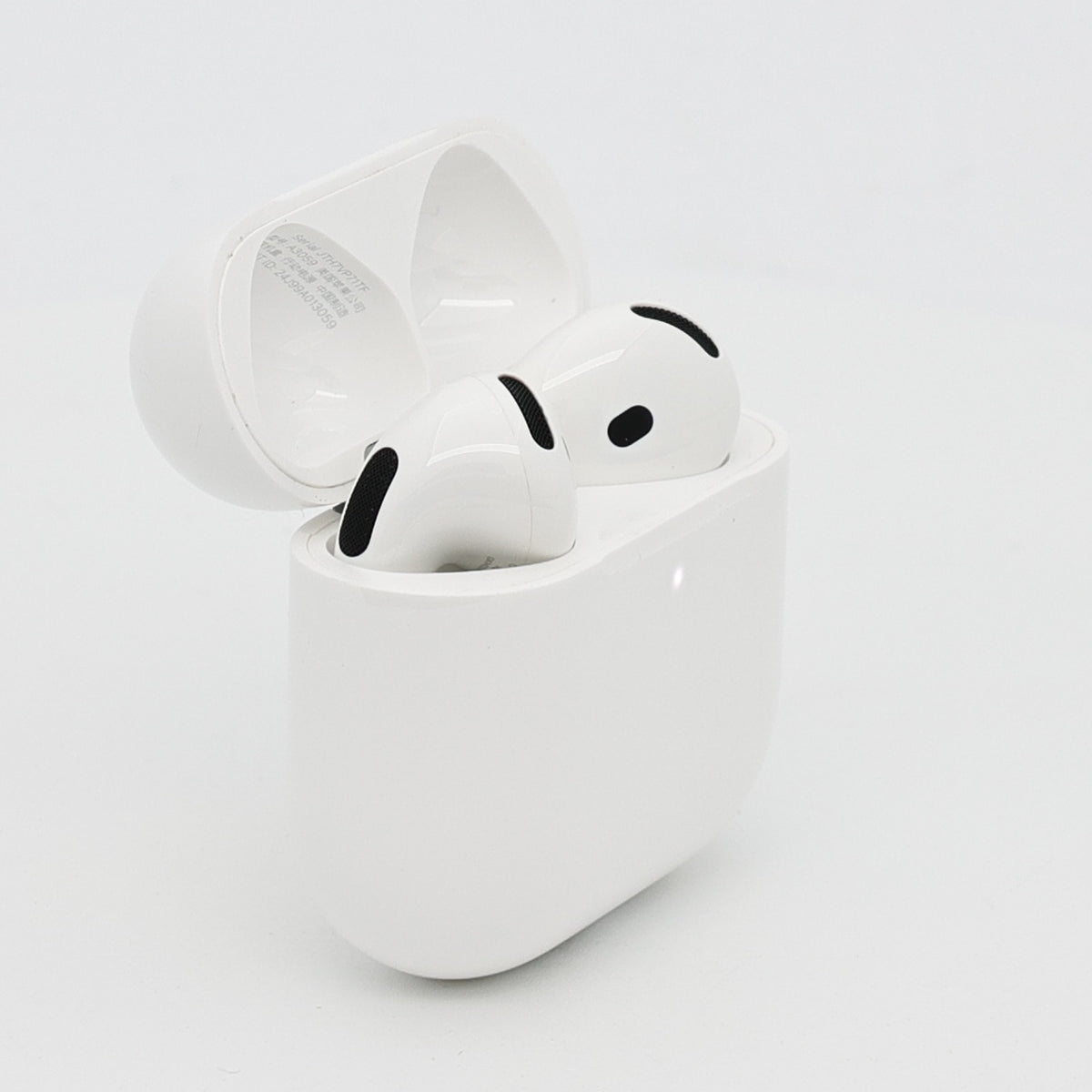 99新 Apple AirPods 4 (支持主動降噪) 白色