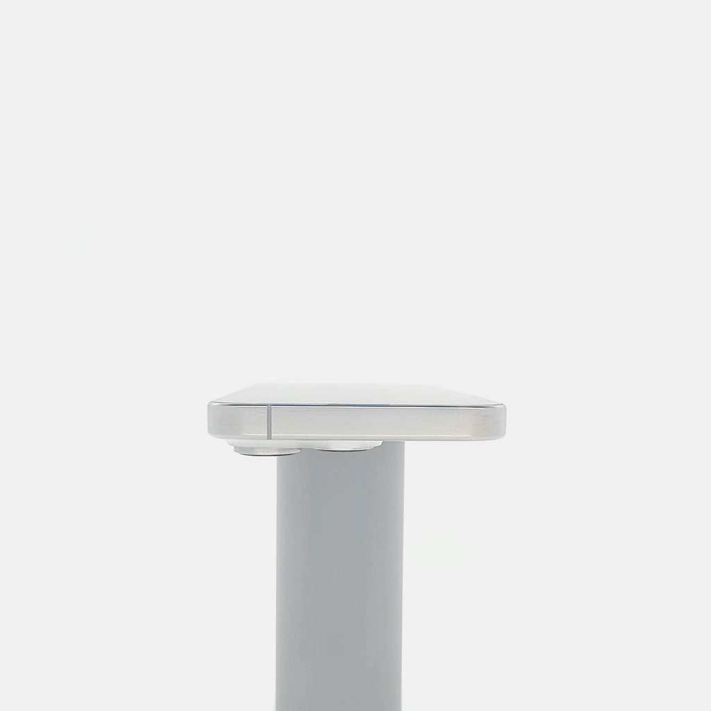 95新 Apple iPhone 16 Pro 128G 白色鈦金屬 中國大陸版