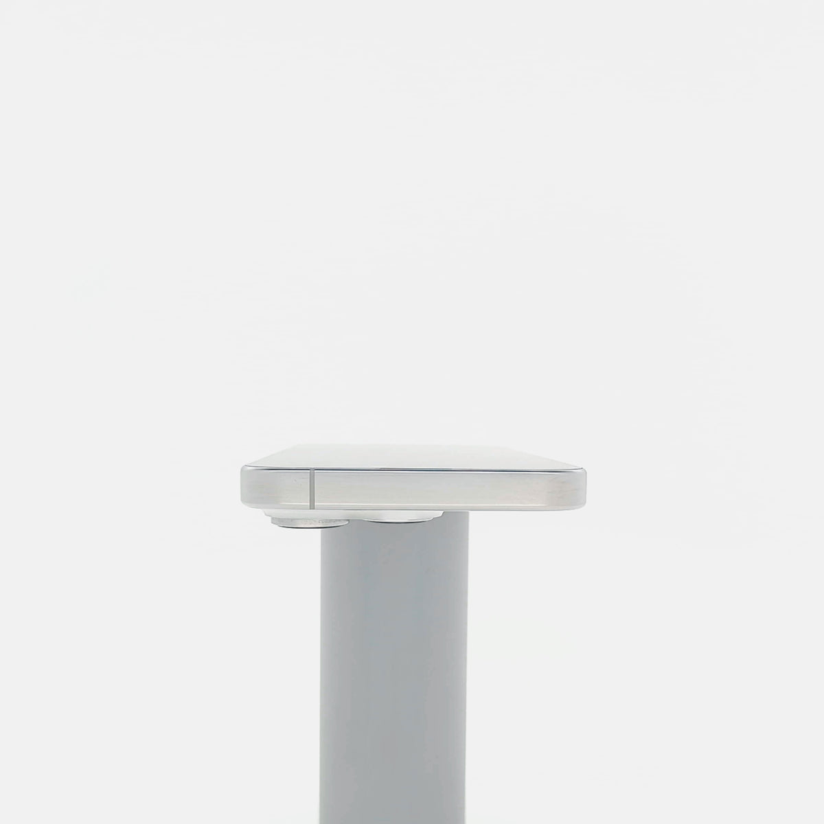 95新 Apple iPhone 16 Pro 128G 白色鈦金屬 中國大陸版