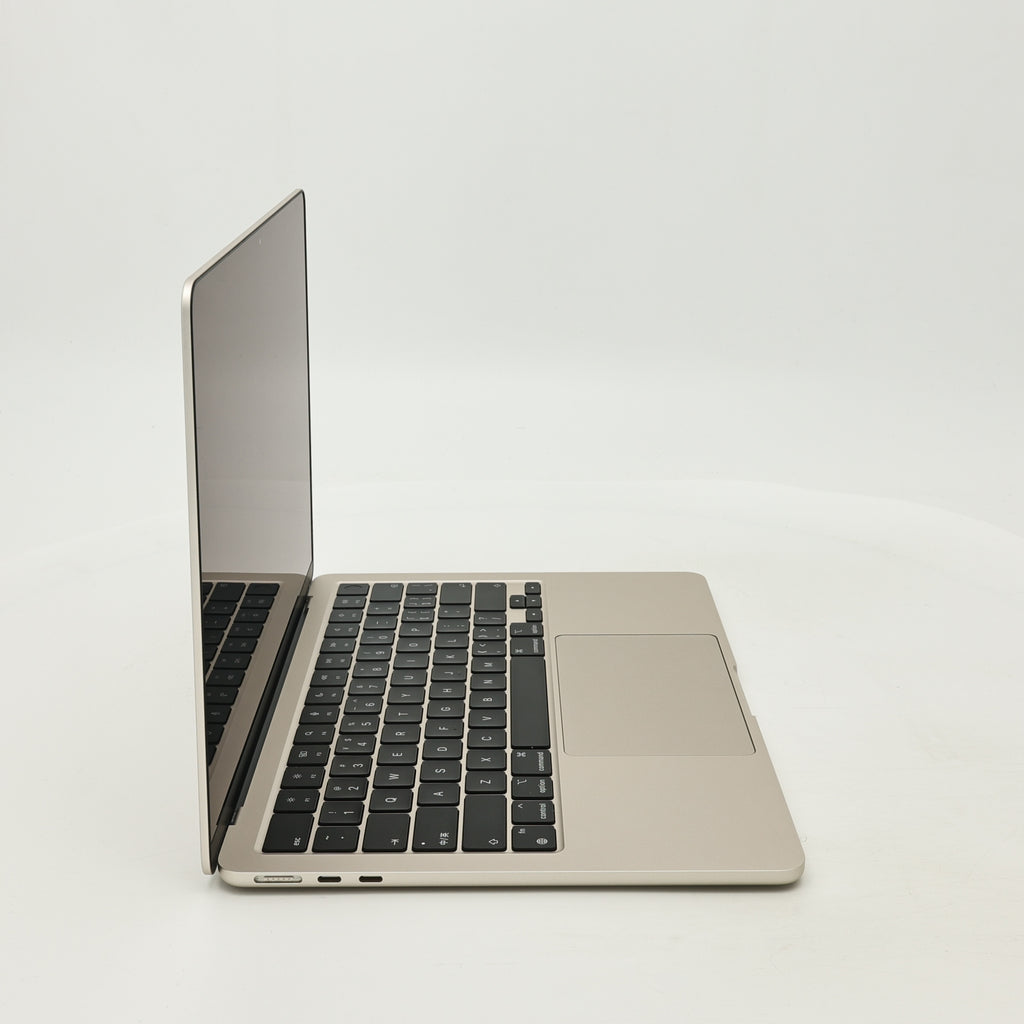 99新 Apple MacBook Air 22年 13寸 M2（8+8核） 8G RAM 256G SSD 星光色